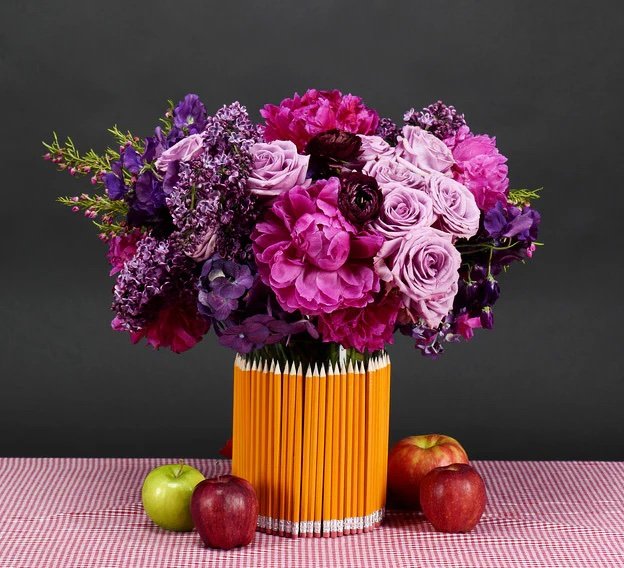 Pencil-Vase.jpg