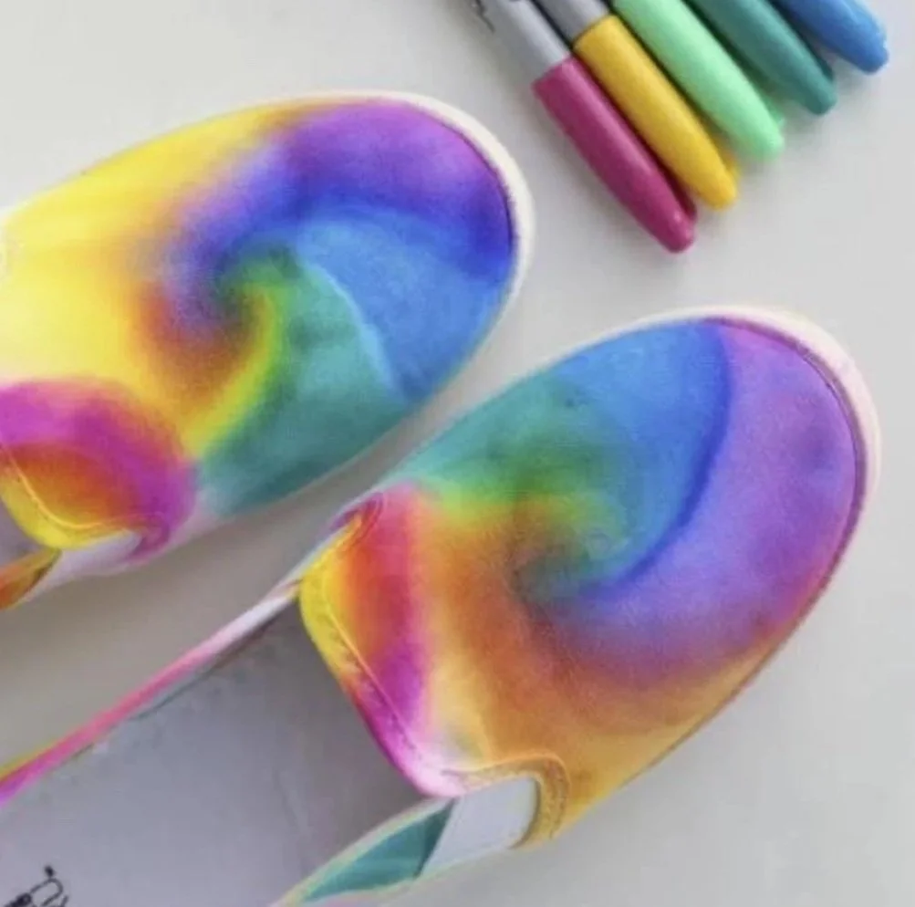 White to WOW: Sharpie Shoe Design Workshop