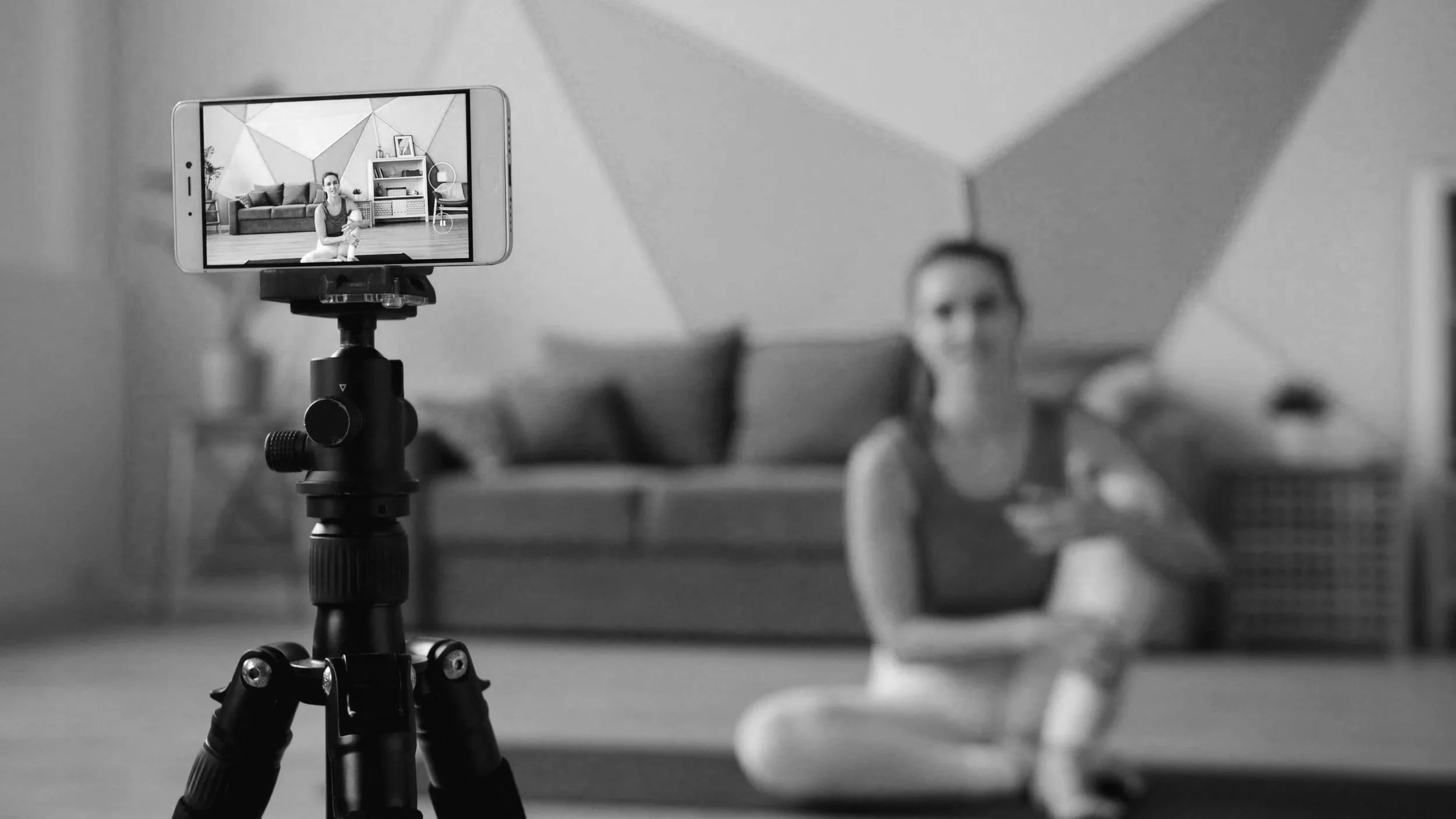 Episode 04: “How do I start teaching yoga online?”