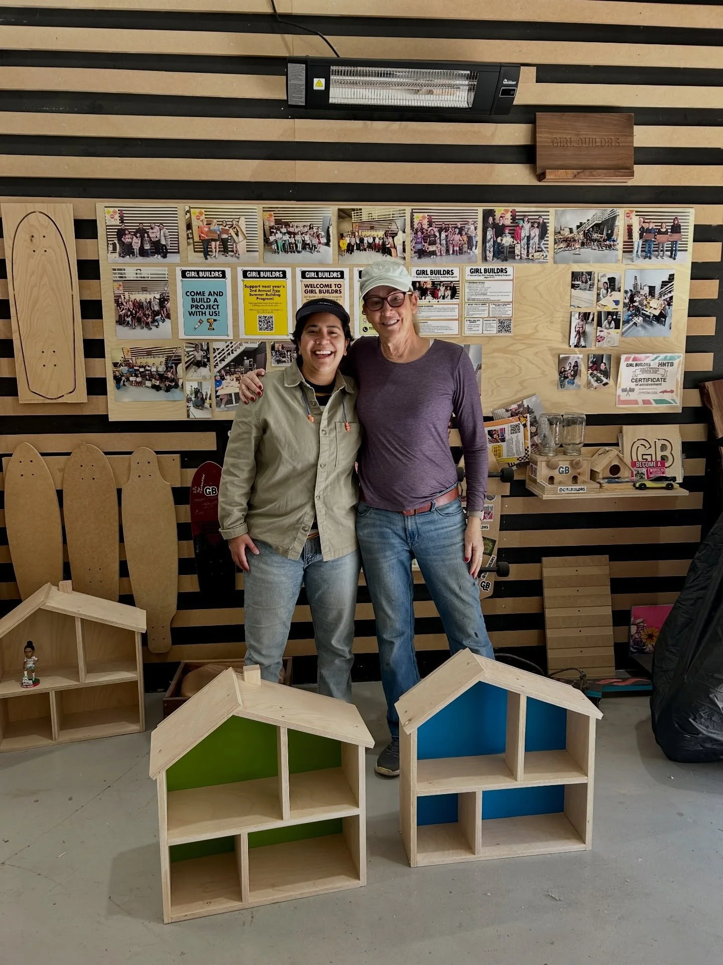 The holiday season is a powerful reminder of what can happen when people come together with purpose, generosity, and heart. ✨

This past weekend, our incredible volunteers showed up right before the holidays to help complete these hand-built dollhous