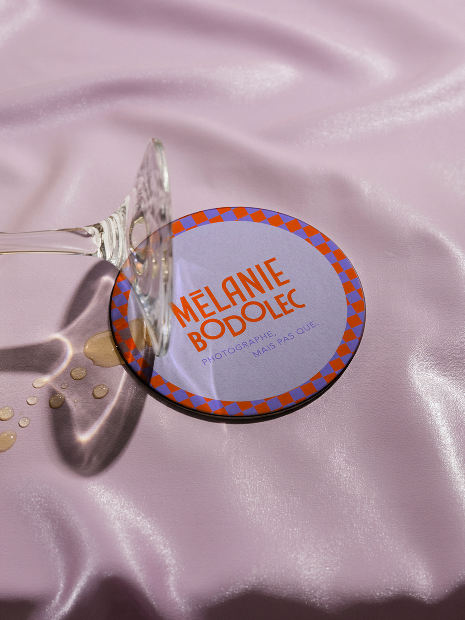 marine-lhotellier-superpose-graphiste-nantes-identite-logo-photographe-melanie-bodolec-13.png