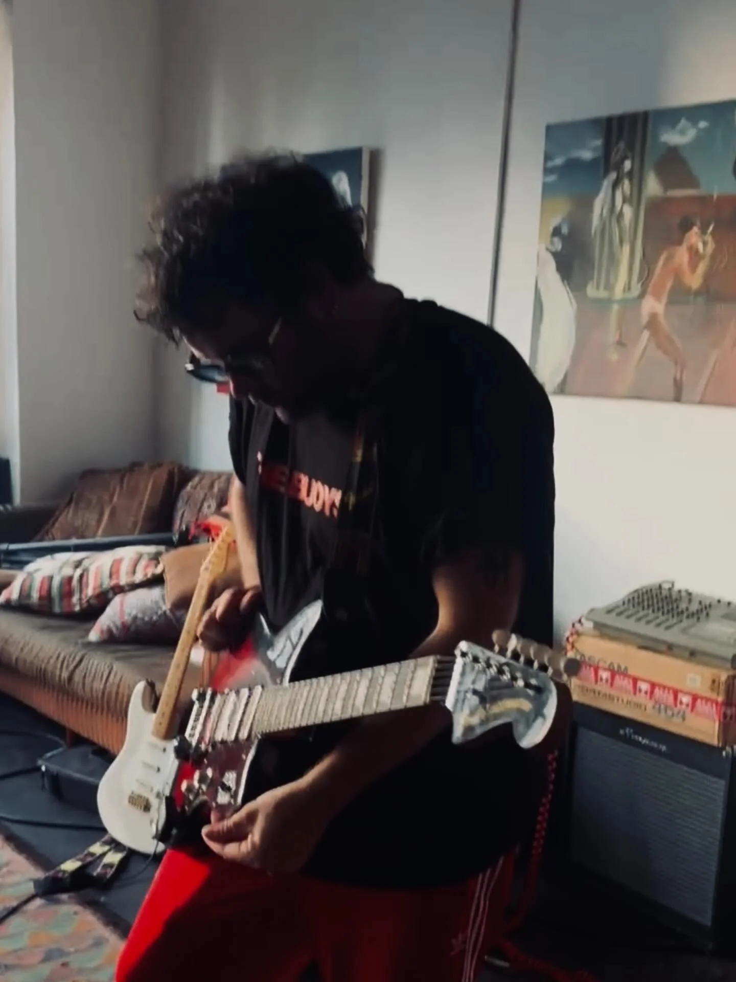 LIVE @ Hibernian 2nite ~ Doors 7PM 
-
@dannyprattwashere 7:30
KR 8:15
-
@younghenrys 🍻 X @doomjuicewine 🍷 
-
Last Tix in BIO