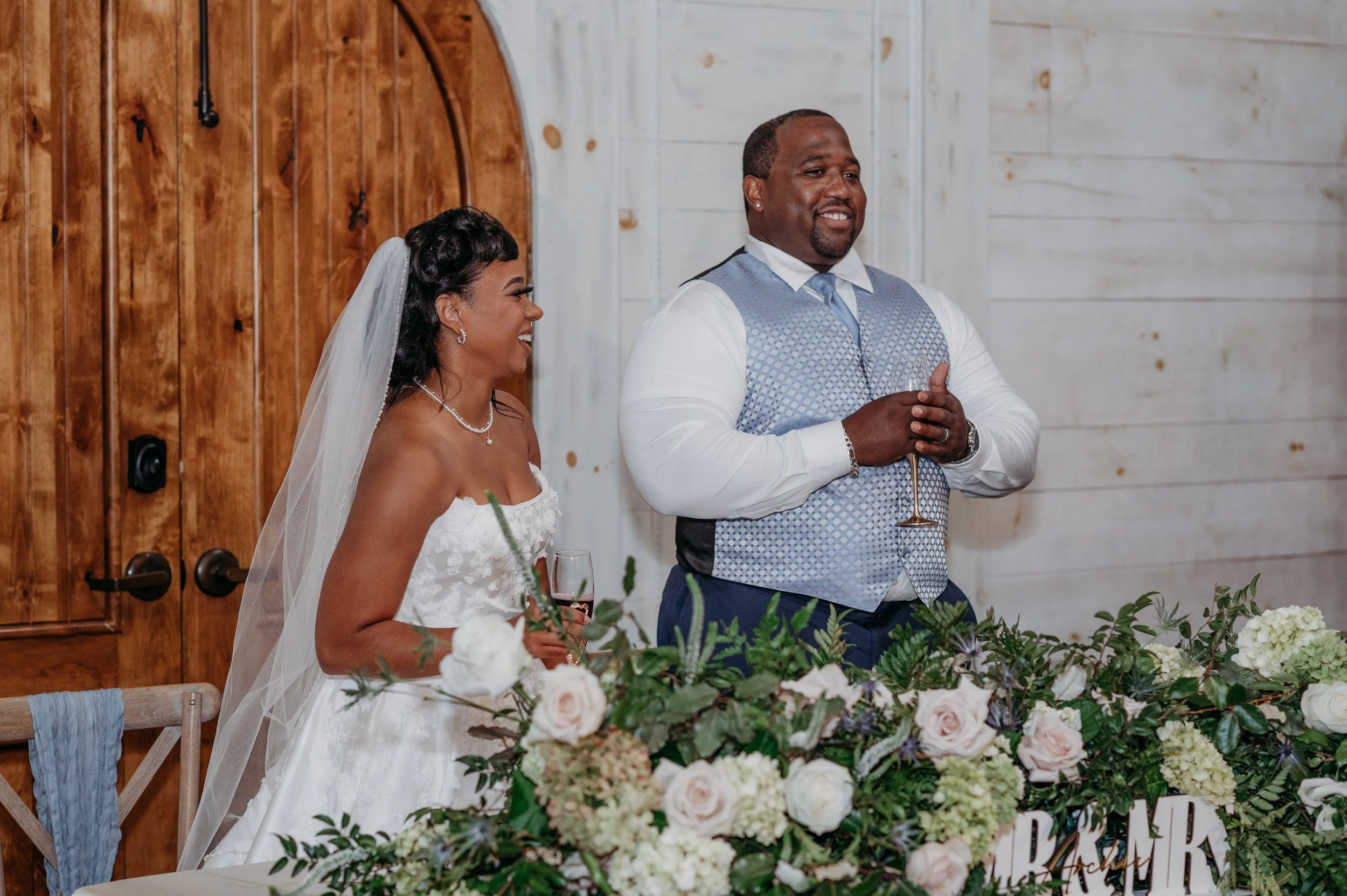 Chattanooga wedding florist blue white blush delphinium dahlia black bride summer florals garden style howe farms apple barn repurpose florals sweetheart table