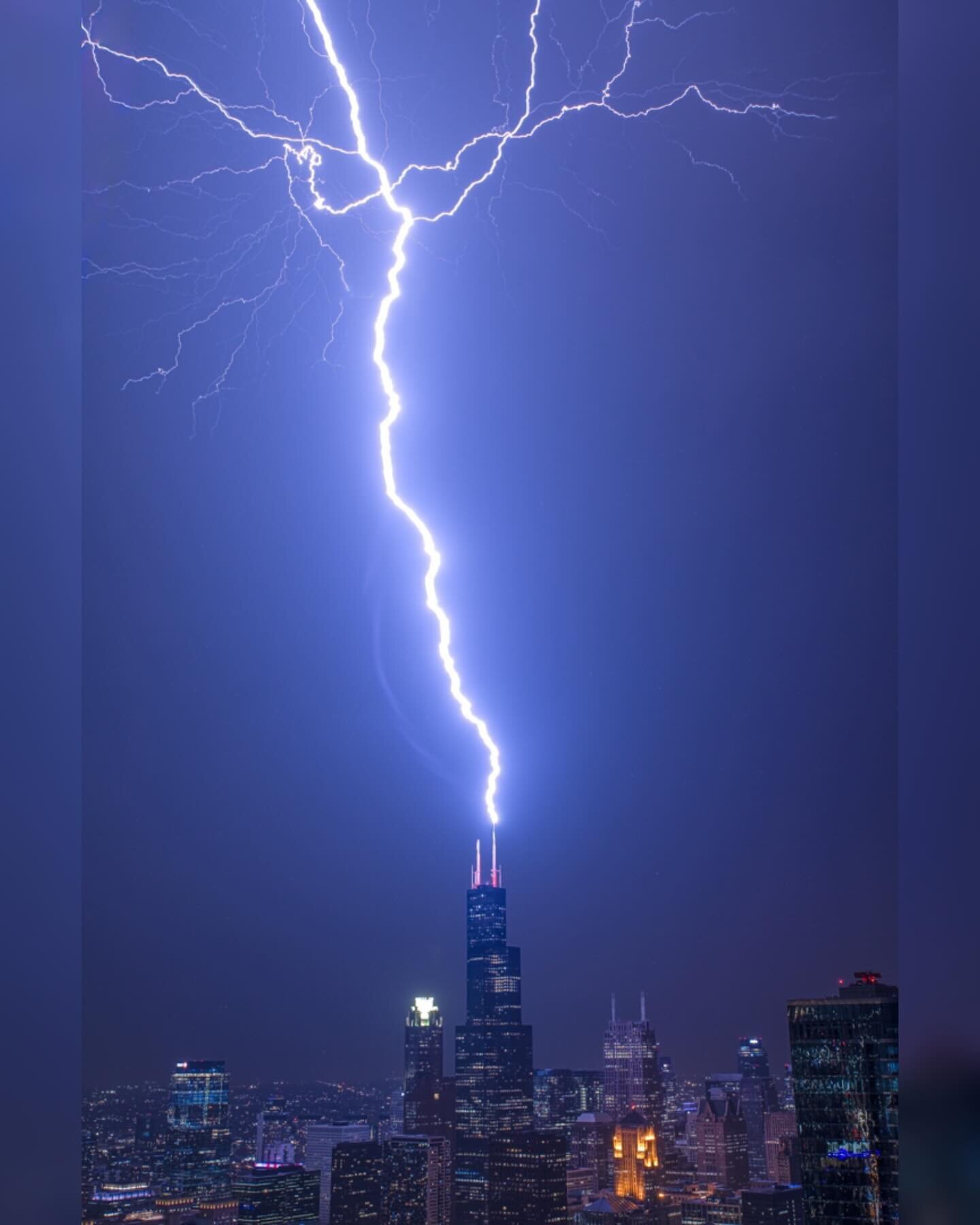 If you would have told me that my first storm chase of the year would consist of capturing upward lightning off of Willis Tower in Chicago during February, there would have been no chance of me believing you. If anything, I would have laughed. Yet, t