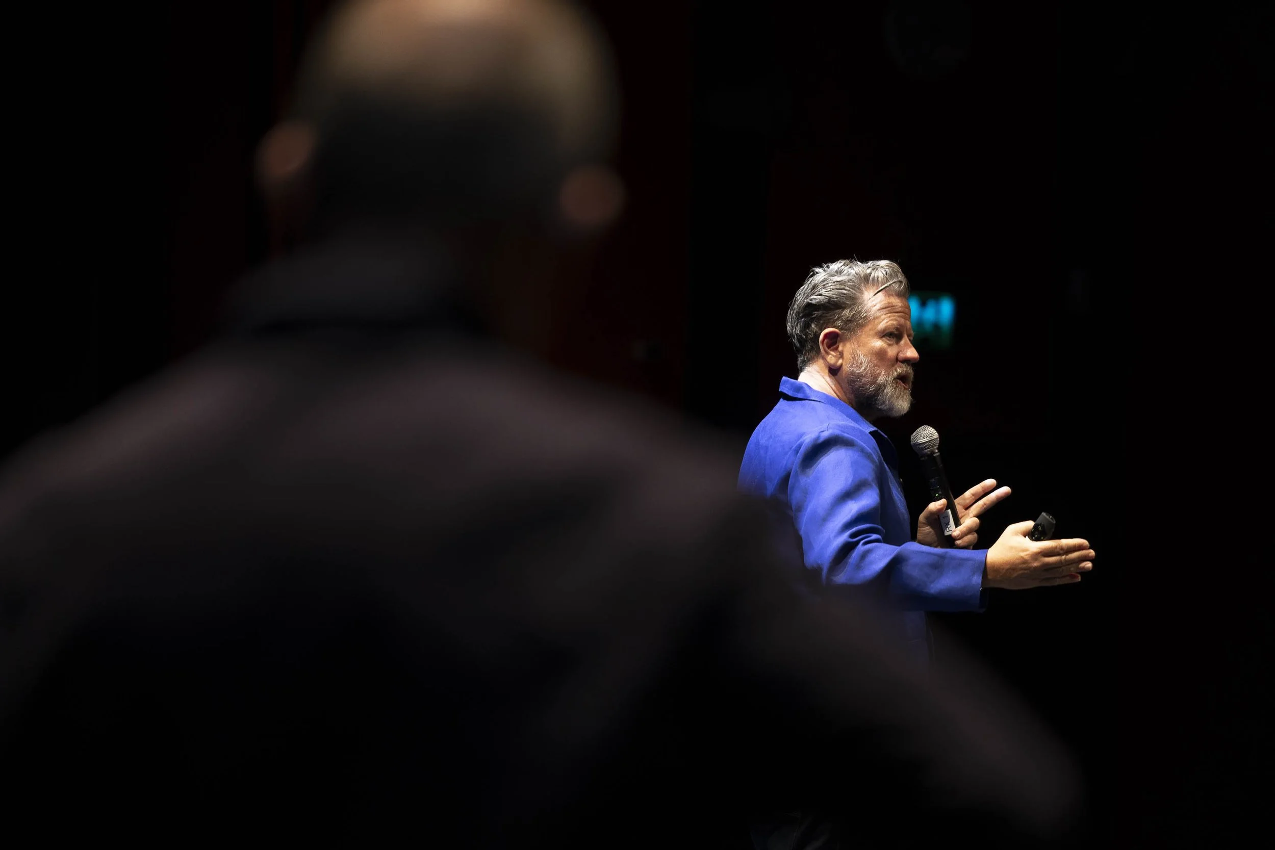 Kevin & Tim LLV-1106.jpg