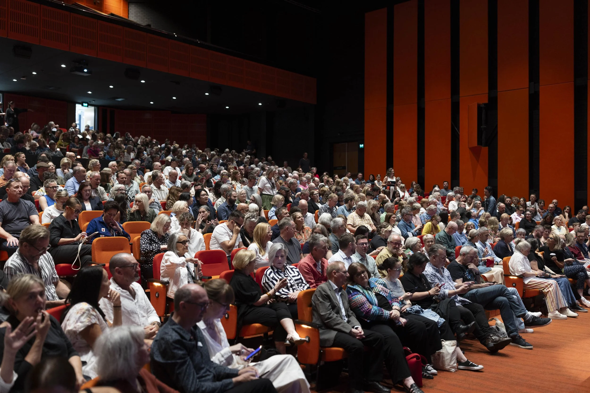 Kevin & Tim LLV-0184.jpg