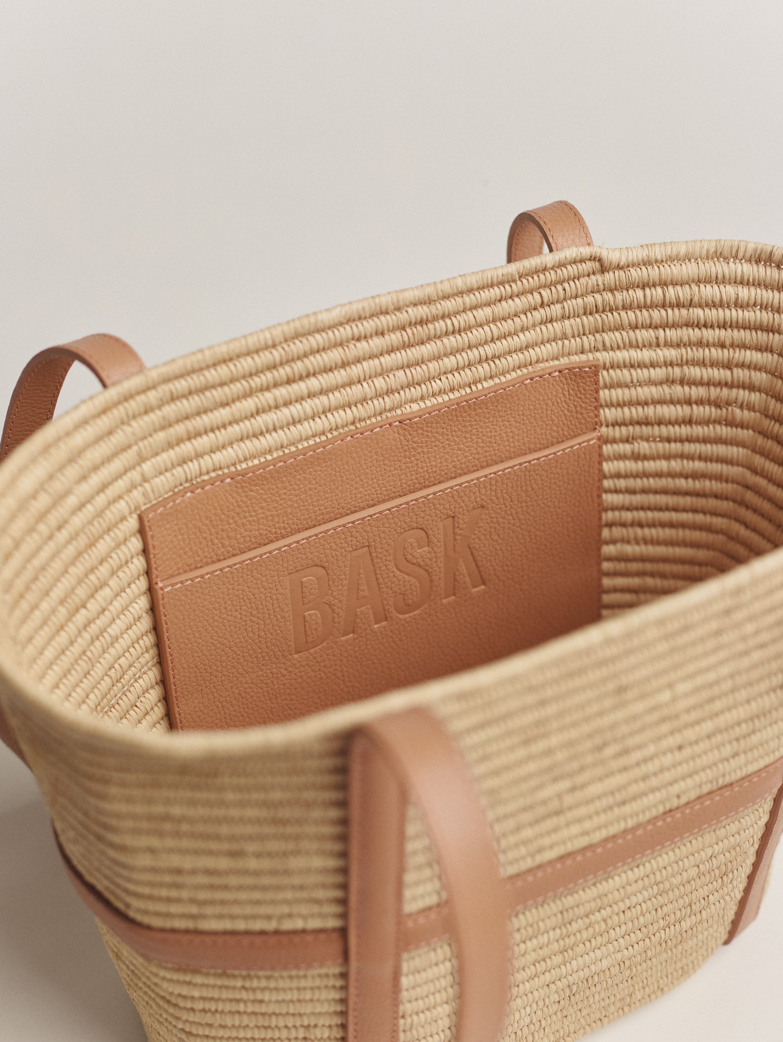 Mini Bask | Raffia Basket Bag with Leather Straps | Natural