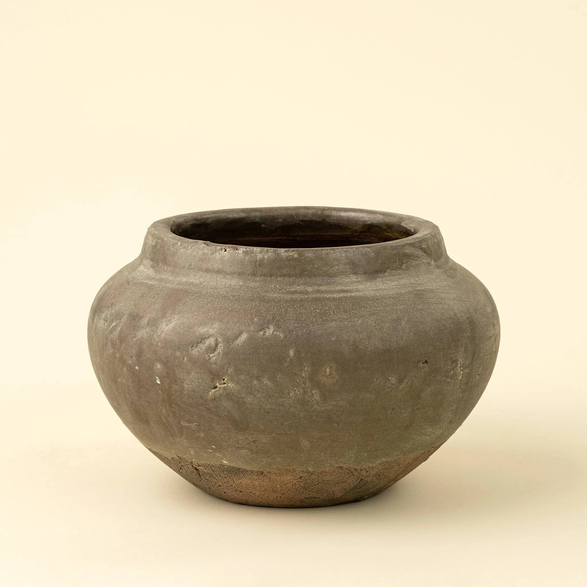 Relic Terracotta Vase S
