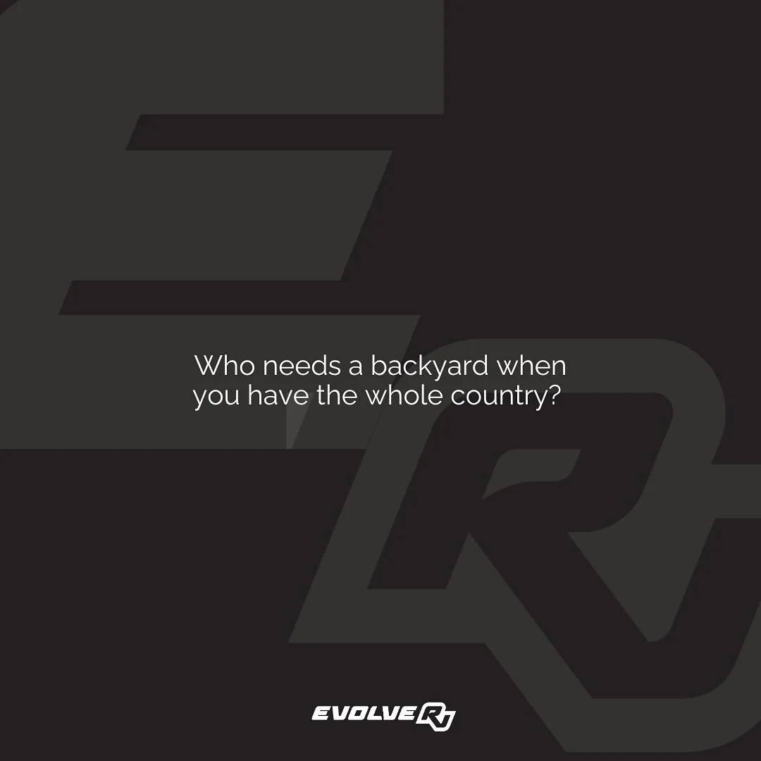 Mountains for your morning coffee view, beaches for your evening chill, and wildlife as your nosiest neighbours. ๐ฆ๐บ
Which view do you prefer?