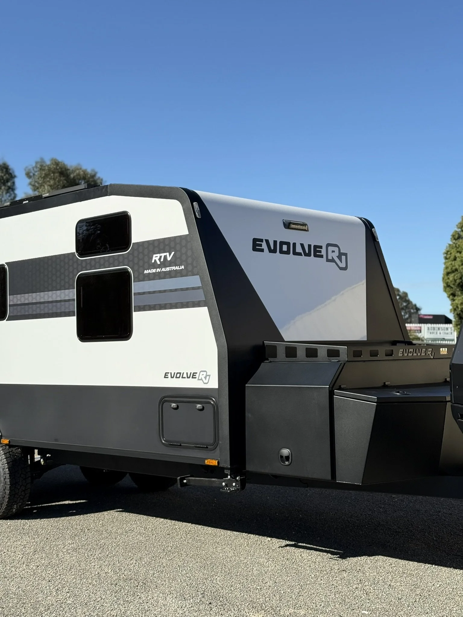 Evolve RV - Elevate Your Journey, Redefine Your Adventure.