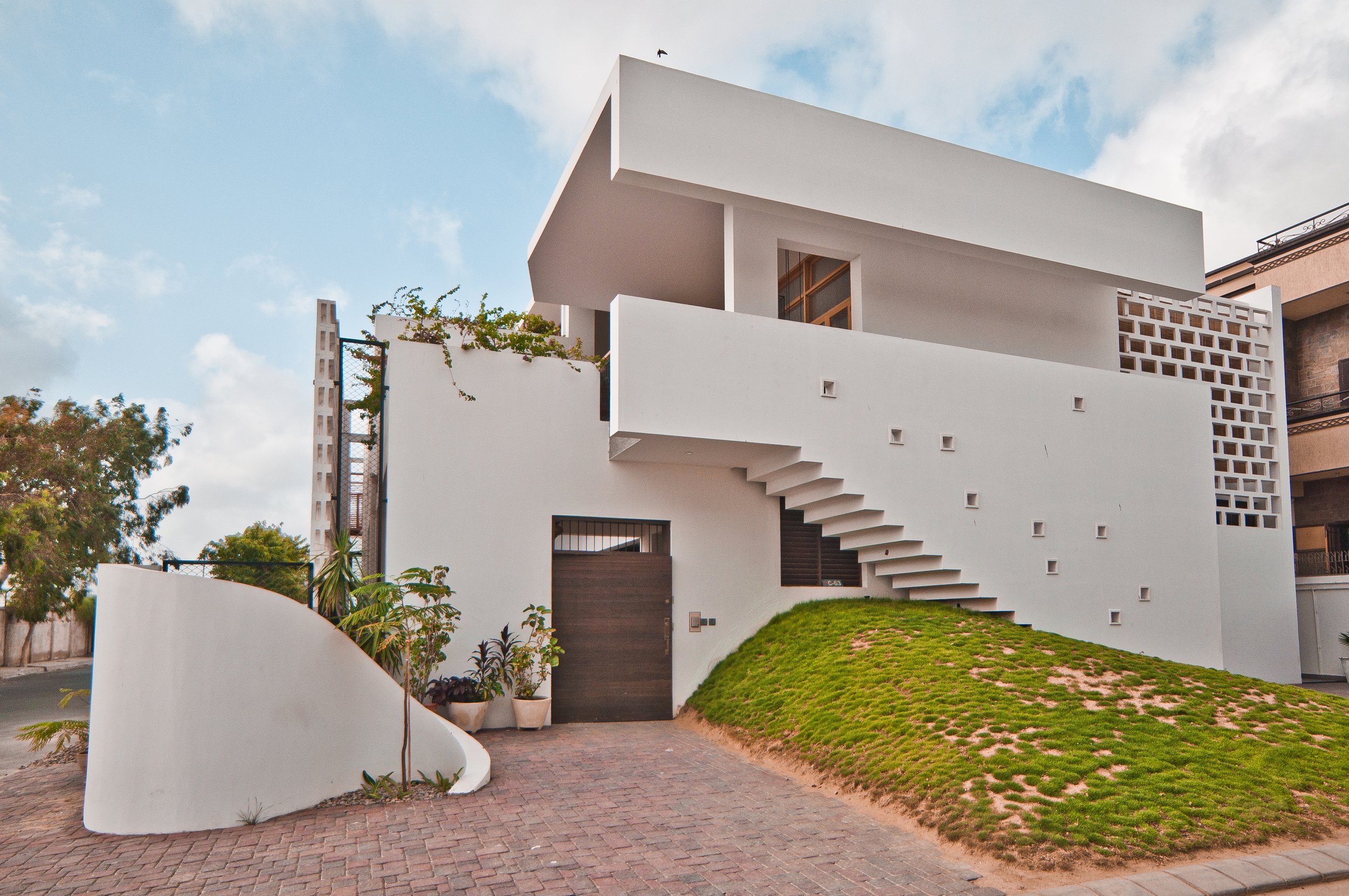 KAPADIA-3.jpg