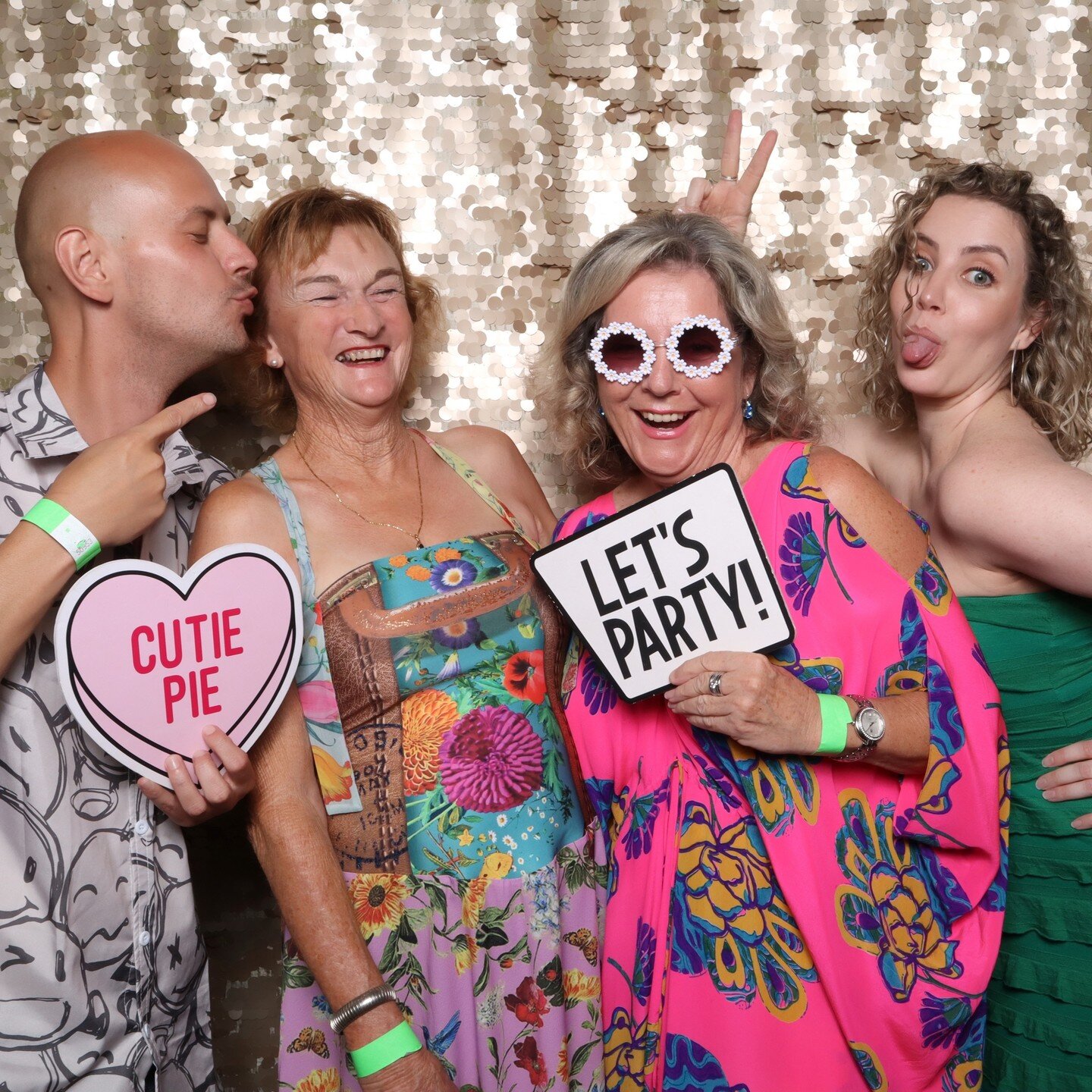 Age ain't nothin' but a number in our photo booth! This crew proves that fun knows no bounds. Look at those smiles! Let's Party vibes for everyone! ✨ #photoboothfun #classicsnevergooutofstyle #makememories #goldcoastphotobooth #brisbanephotobooth. #b