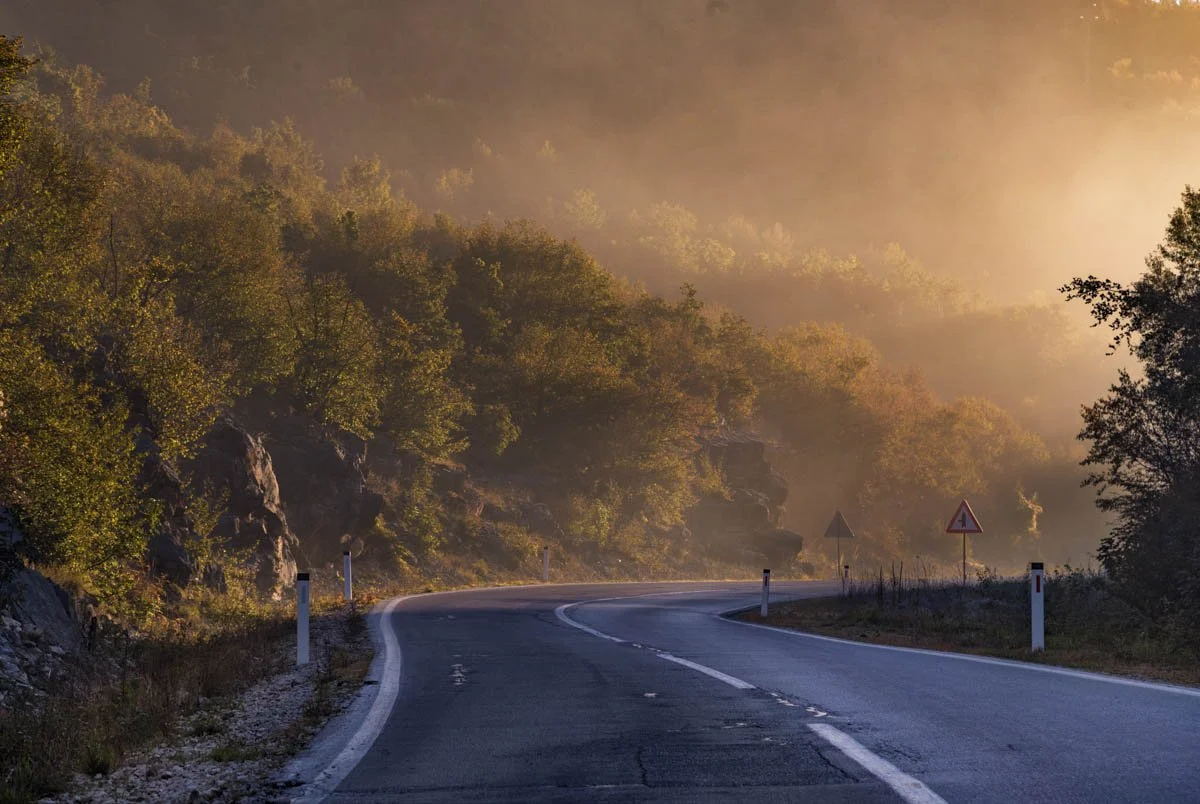 Way to Sutjeska Fog 3293.jpg