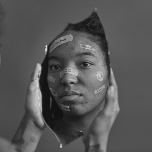 🦋 Migração e identidade: por que morar fora do Brasil muda quem você é (e por que isso é completamente normal)