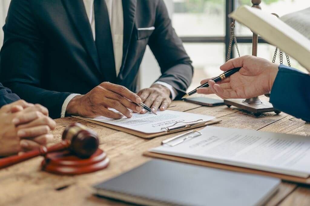 Wie teuer ist ein Anwalt für Arbeitsrecht? Alles, was Sie wissen müssen