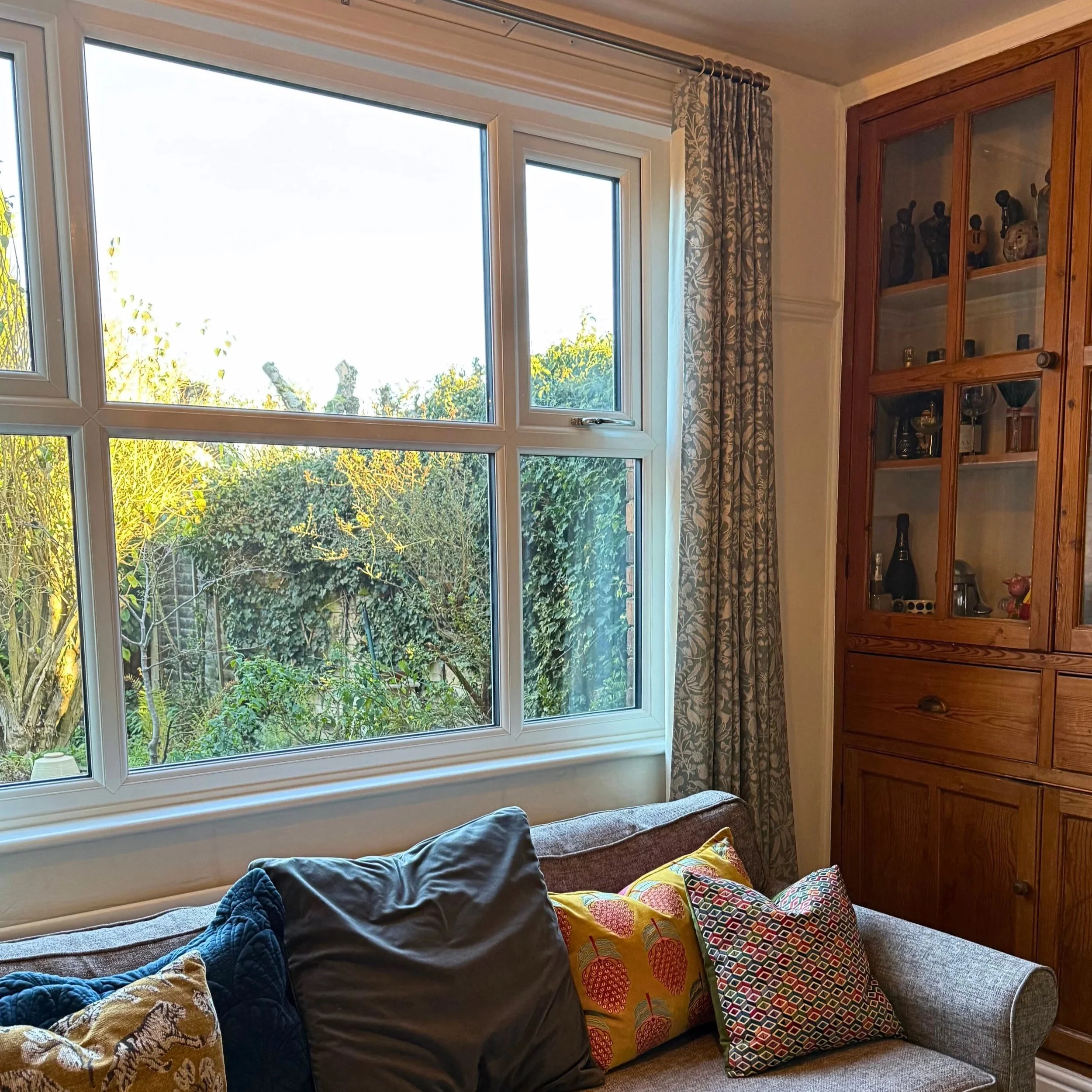 Made to measure, curtains, blinds, roman blinds 