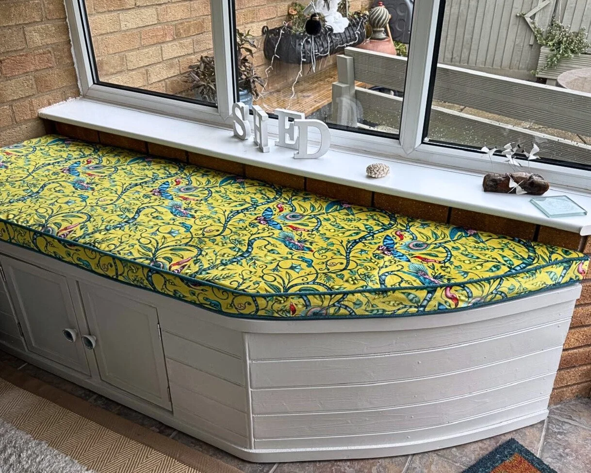 scatter cushions for beds, scatter cushion covers, scatter cushions for sofas, scatter cushions uk, covers UK, made in the UK , handmade, Cushions for sofa, cushions for bed, cushion seal, outdoor cushions, cushion pads 