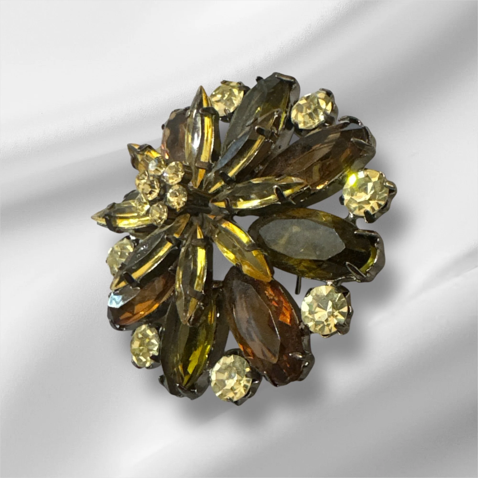 Marble & Wood 🪵.jpeg