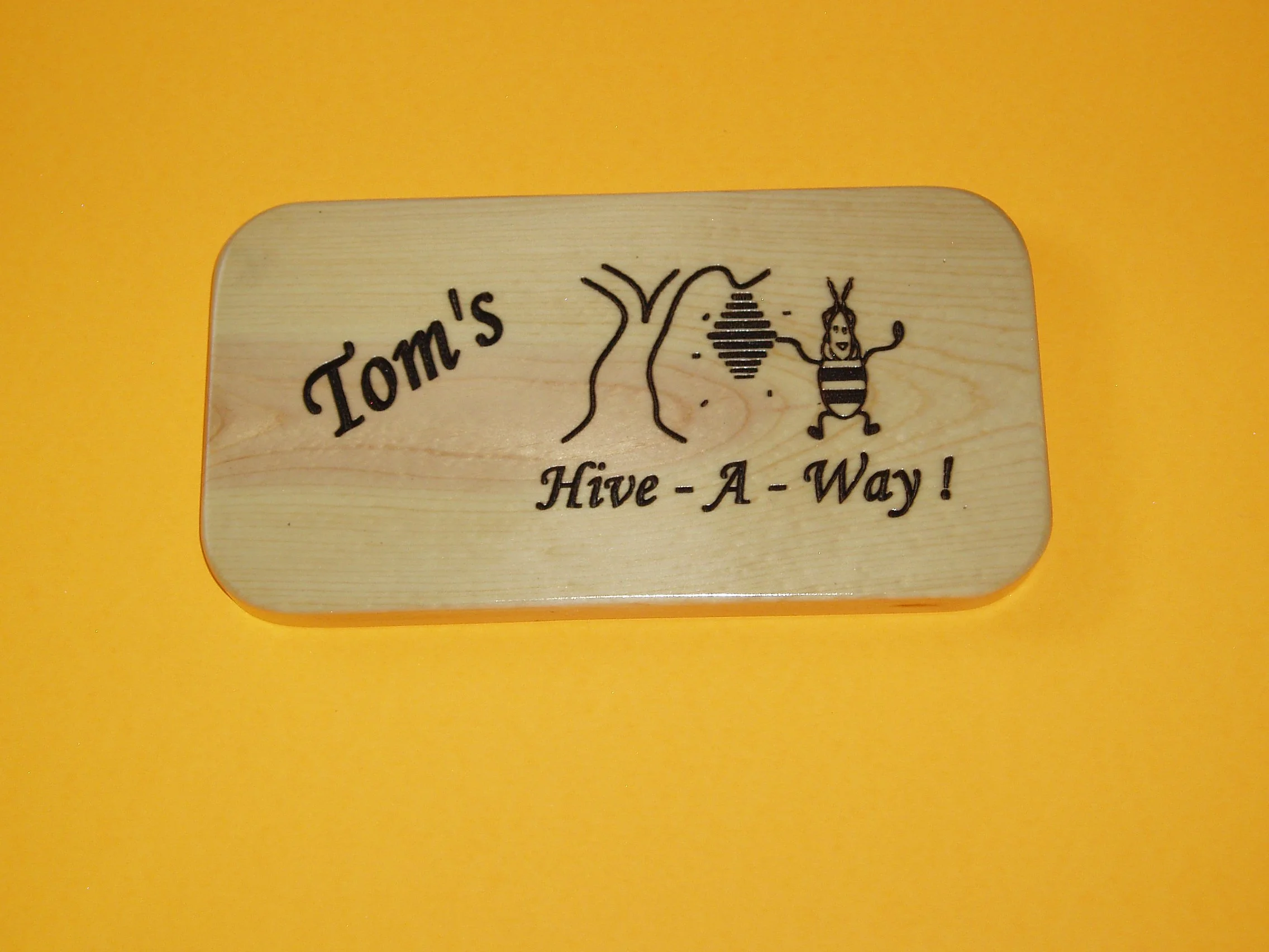 Tom's hive-a-way.JPG