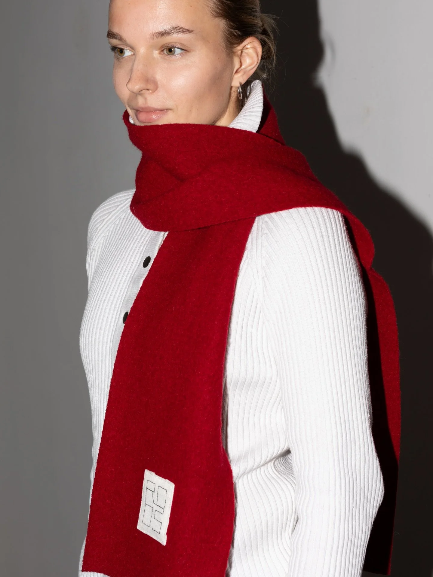 Our 100% red wool scarf, handmade in Amsterdam. The perfect item to gift yourself or a loved one.

100% boiled wool, sourced in Amsterdam
185 x 20 cm

Also in blue, navy, grey, brown &amp; black. 

&mdash;
Available at @thecreativelab.ams Holiday Gif