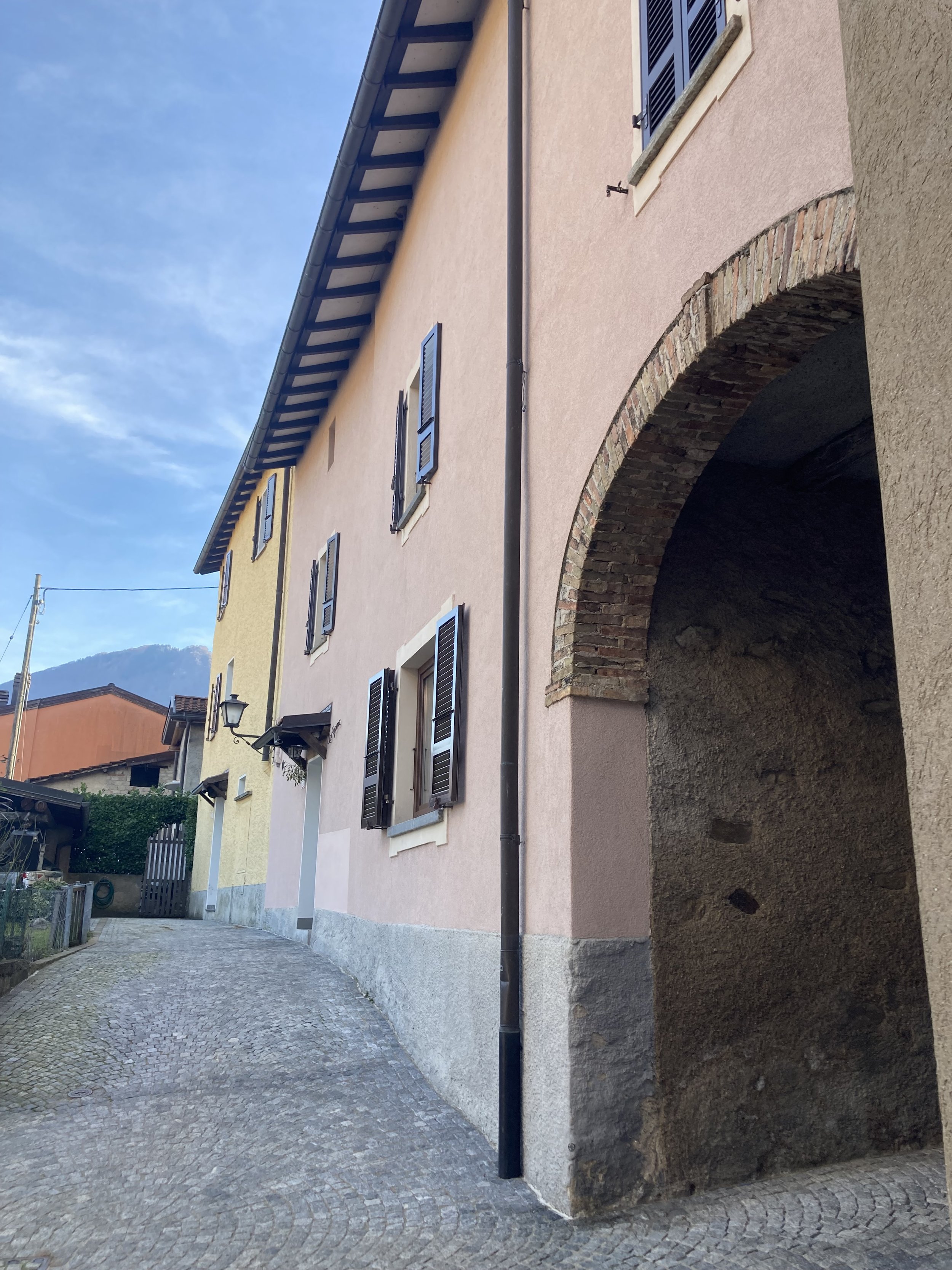 Various images of the old part of Comano