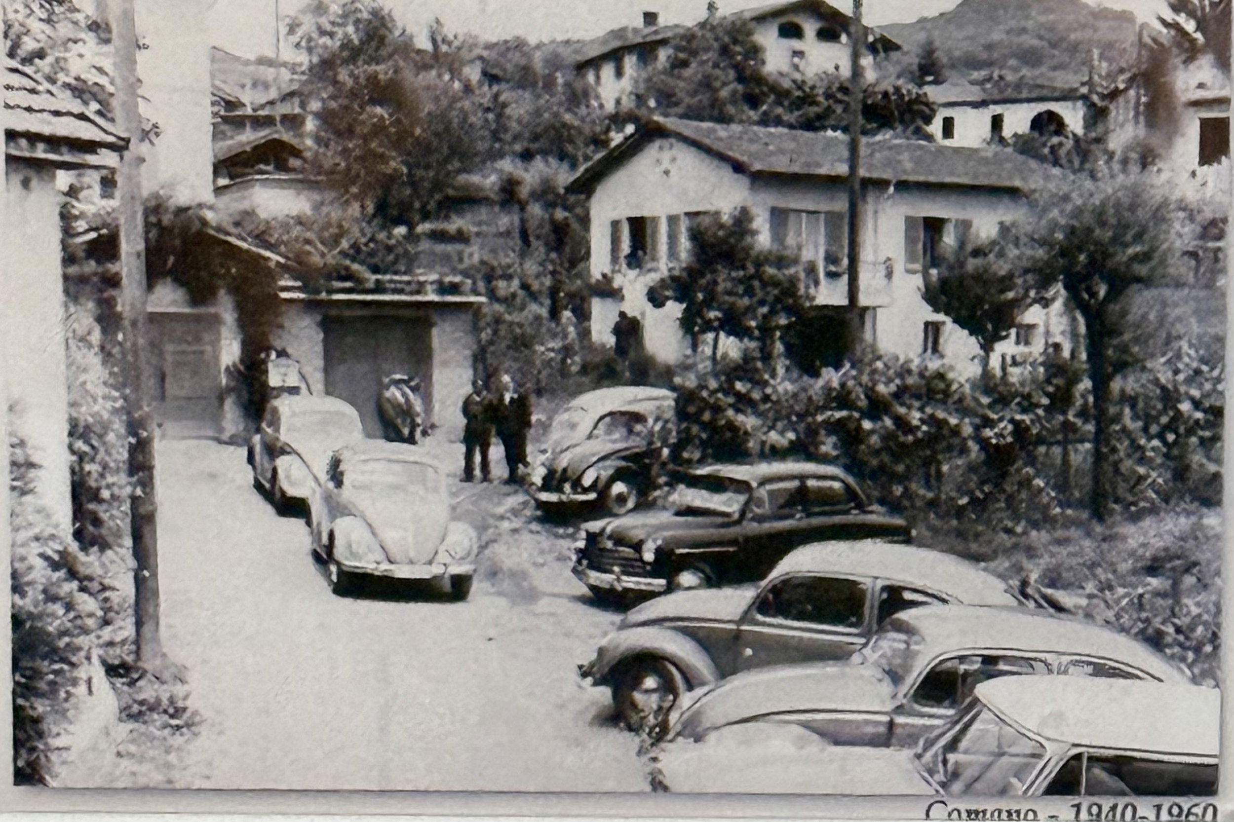 I'm not sure where in Comano this picture was taken, but they really like VW Beetles.