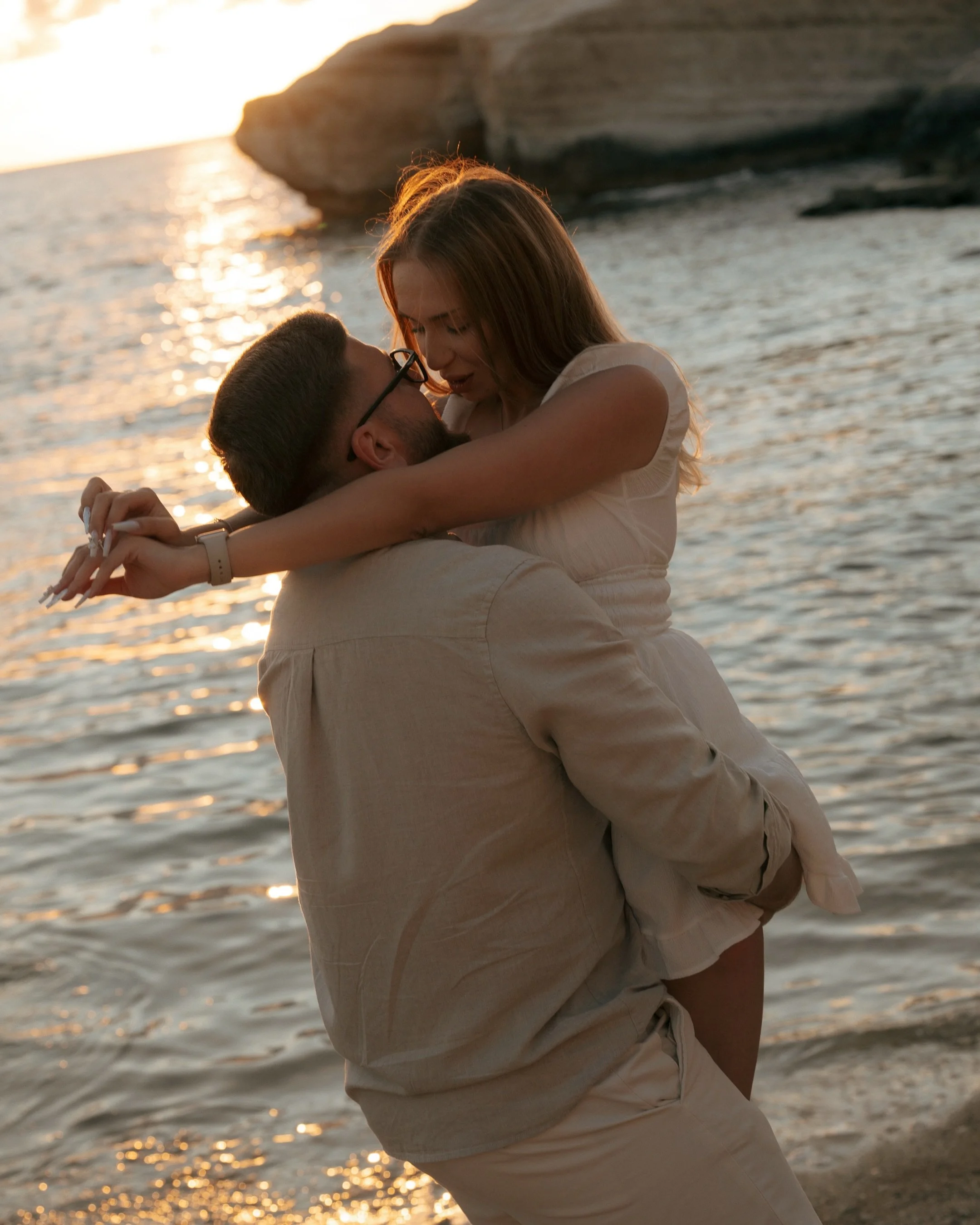 a little rewind to this beautiful proposal from last october 💍🎞️🤍💫