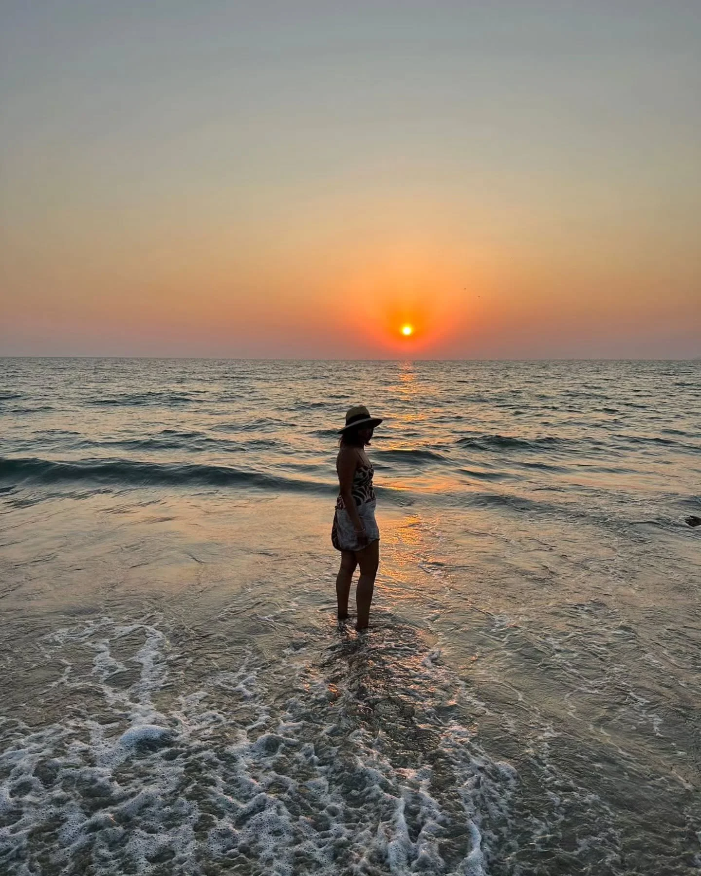 Every year, I travel to India for a month. Rather than visiting at the same time each year, I like to go during different seasons so I can experience the country as it changes throughout the year and observe how life shifts with it.

These journeys a