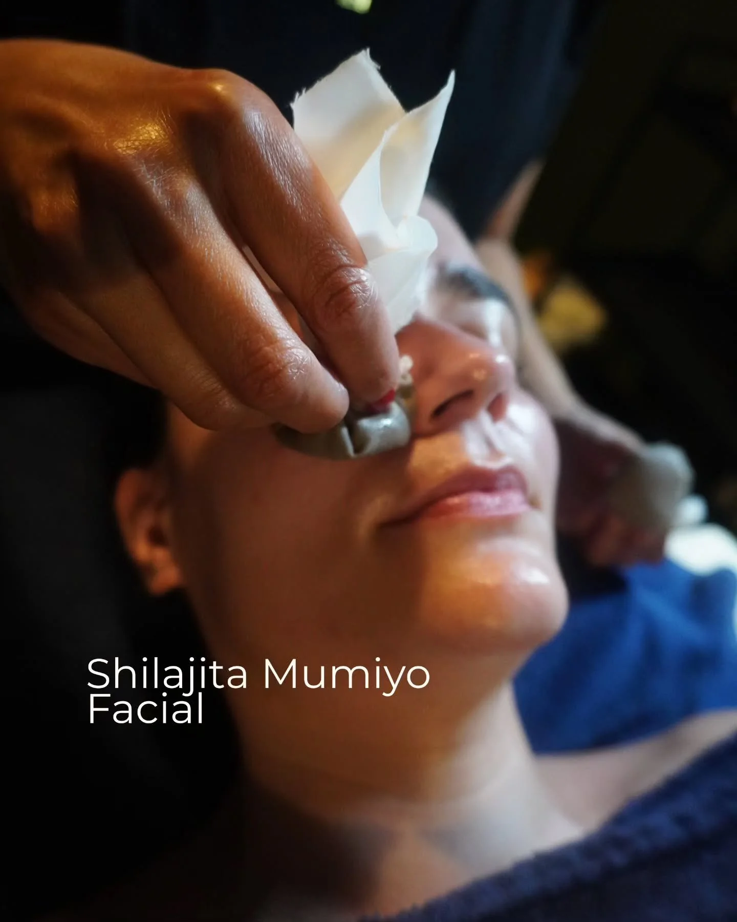 Shilajita Mumiyo Facial 🌿

A deeply warming and restorative facial designed to soothe, nourish, and revitalise the skin.

DM to book ✉️

#hyptherapie #ayurveda #nottingham