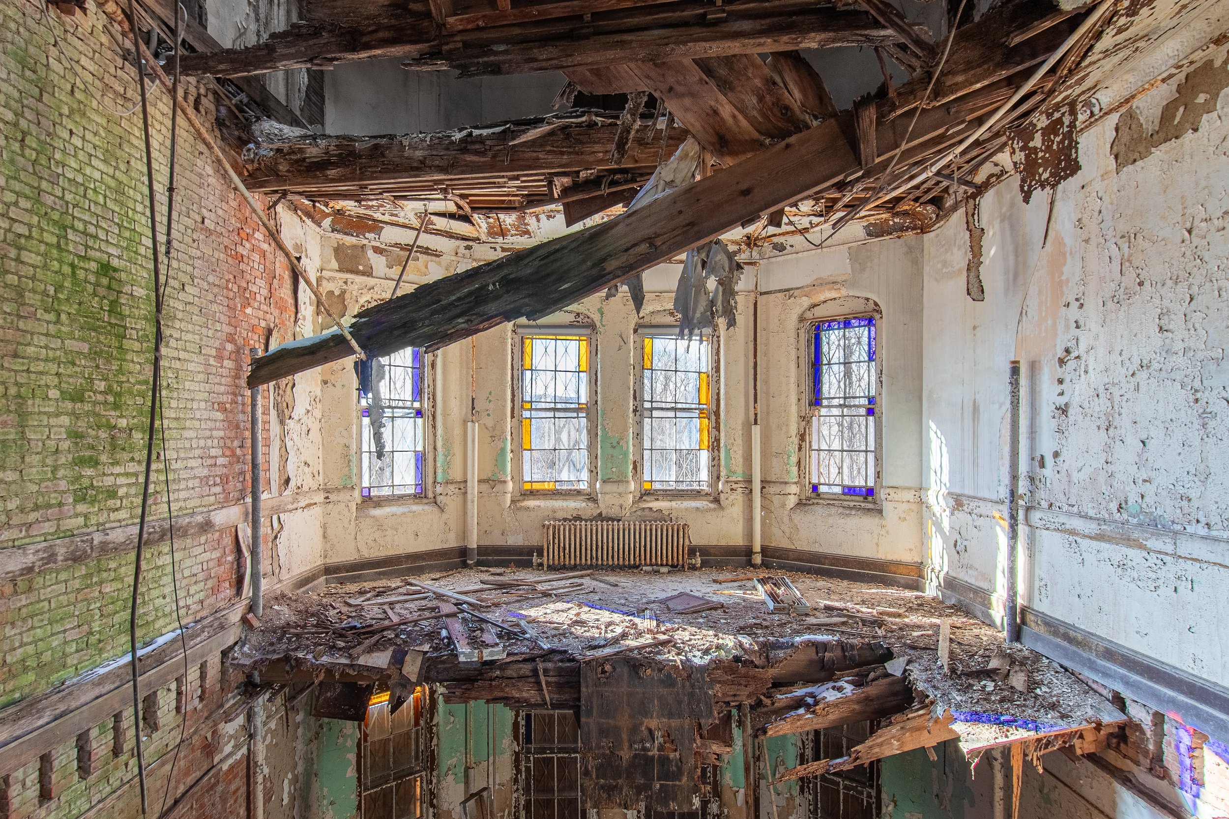 Dayroom Stained Glass, Female Wing