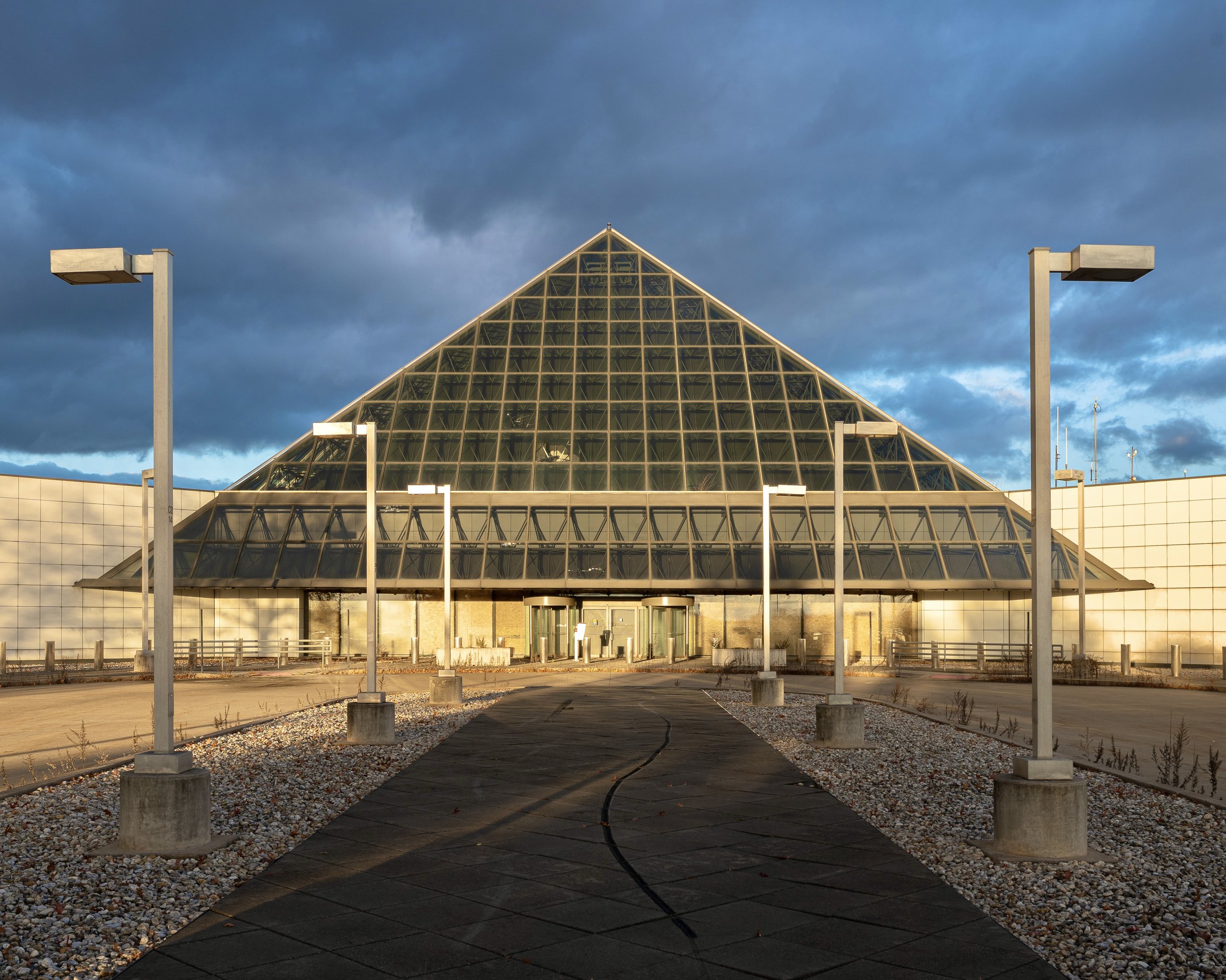 Main Entrance, Central Services