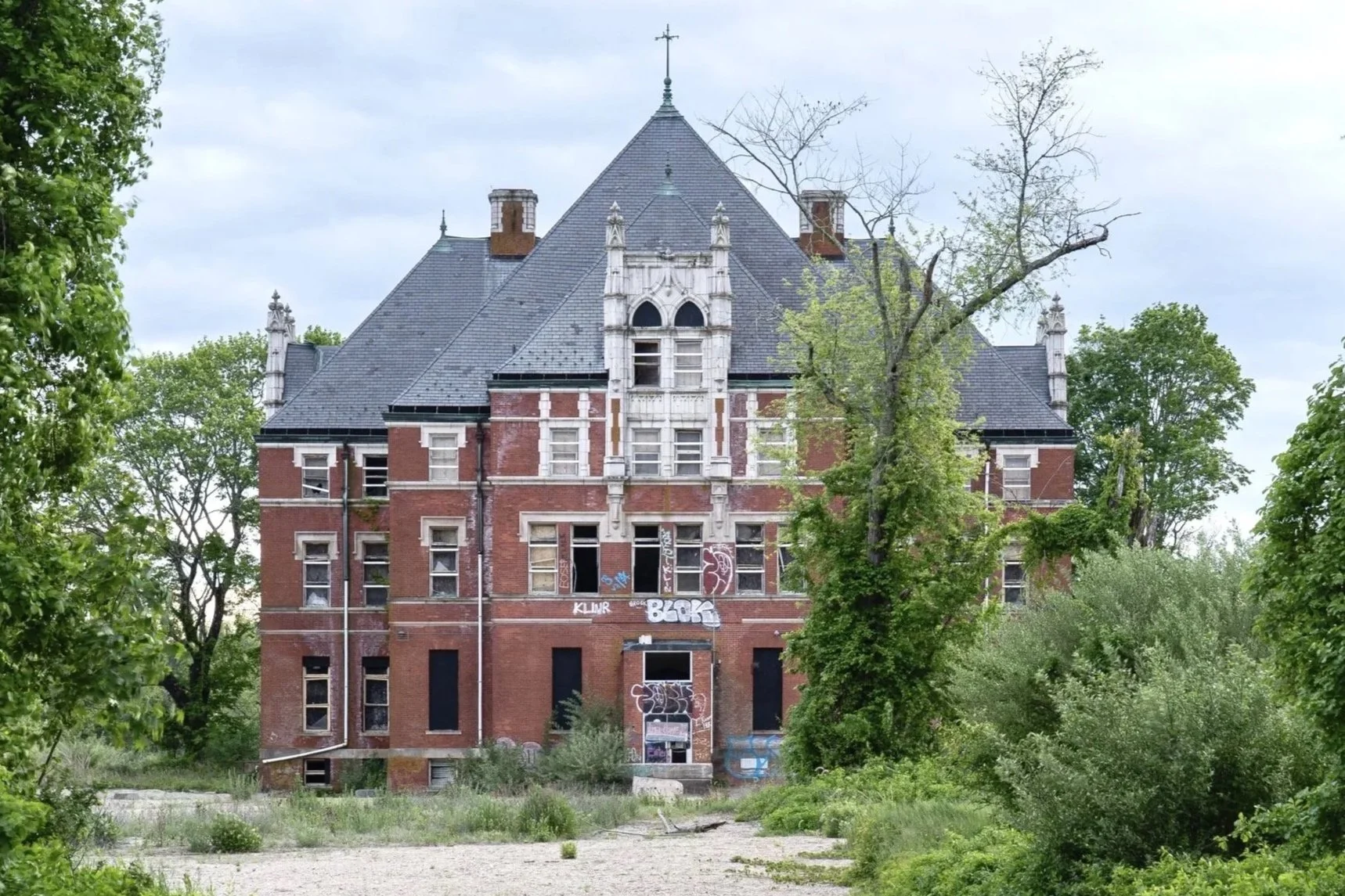 Administration Building, Norwich State Hospital, Norwich CT
