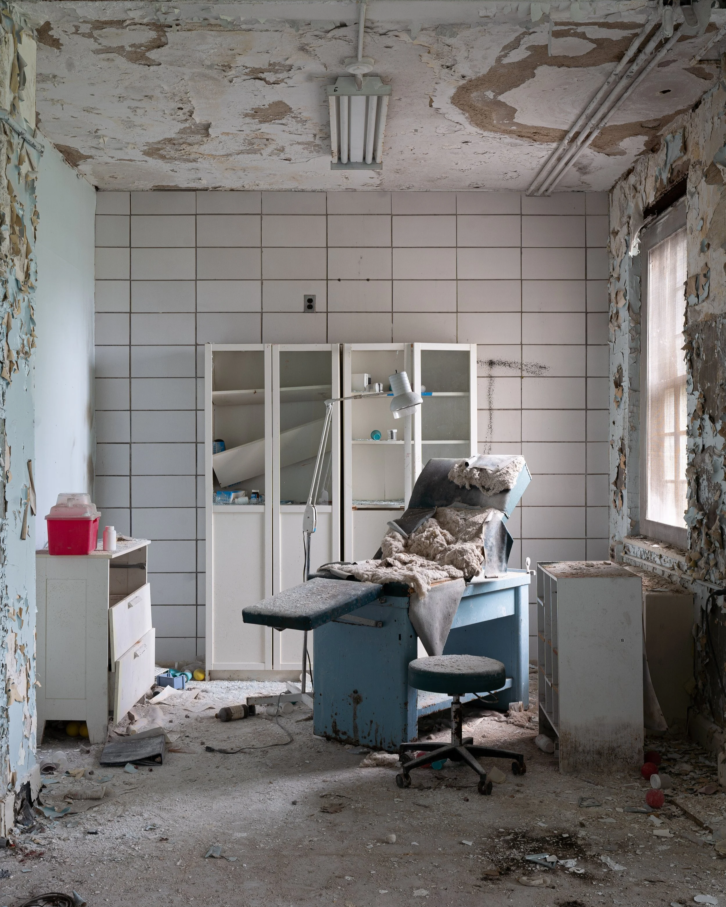 Exam Room Show Props, Building 70