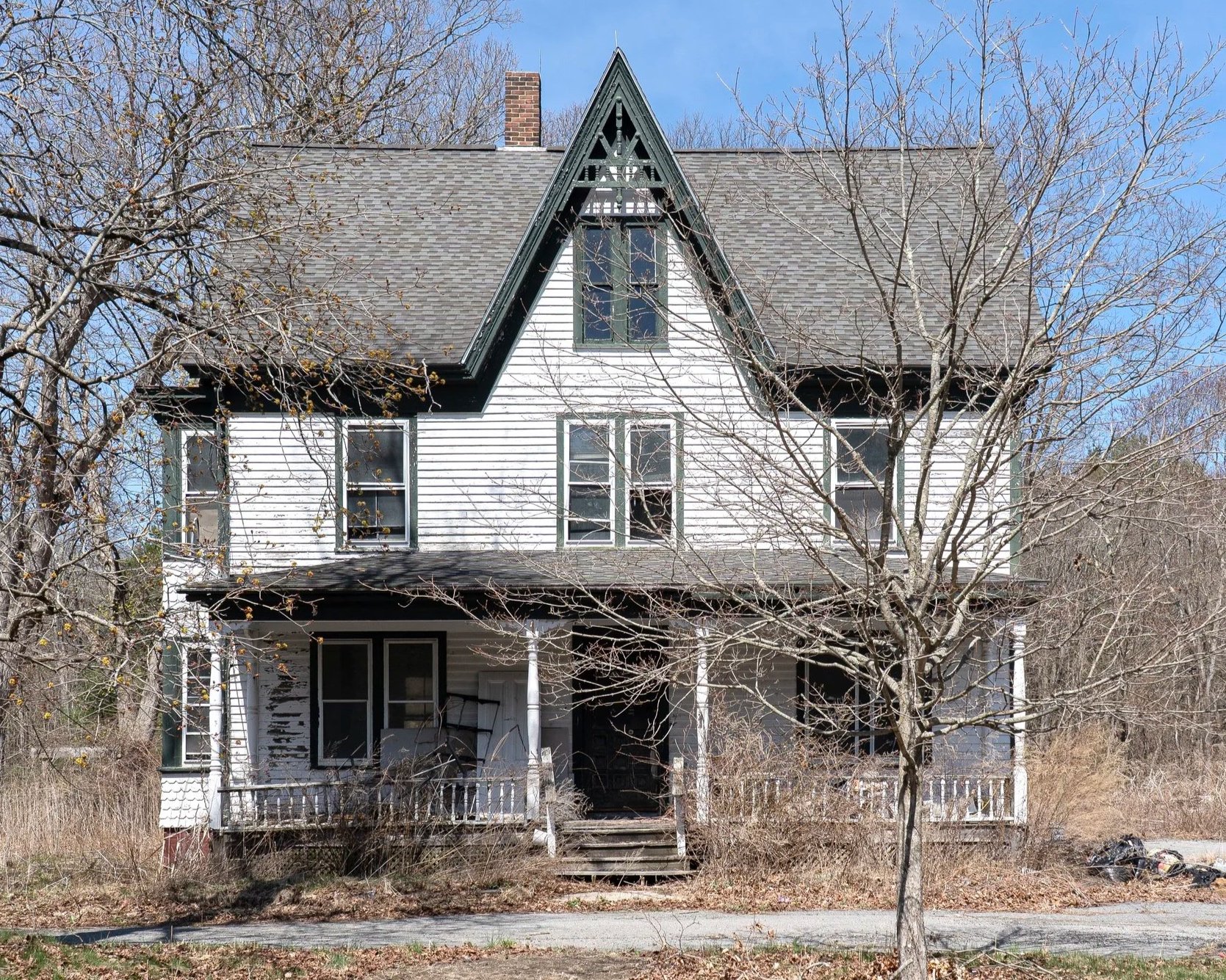 The Silence is Daunting, Abandoned Home, MA