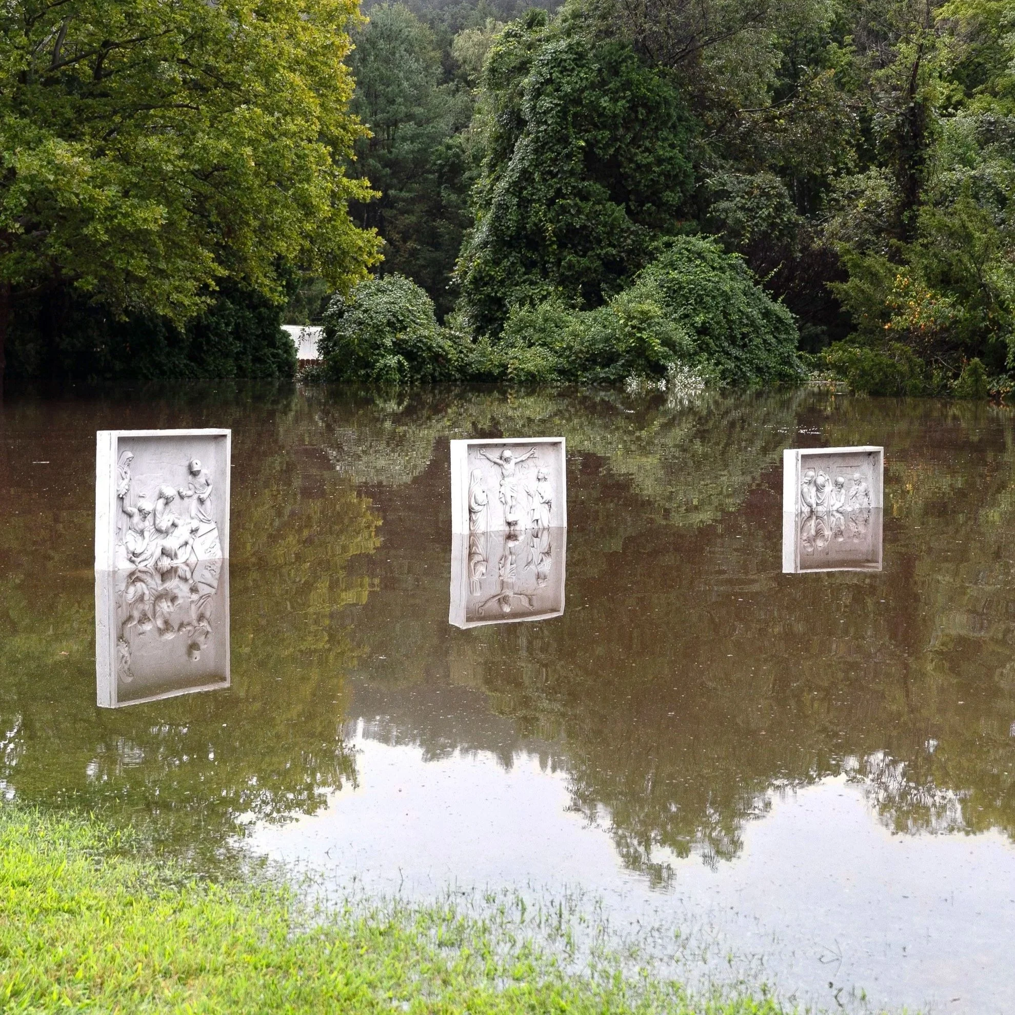 Water Creeping Up, CT