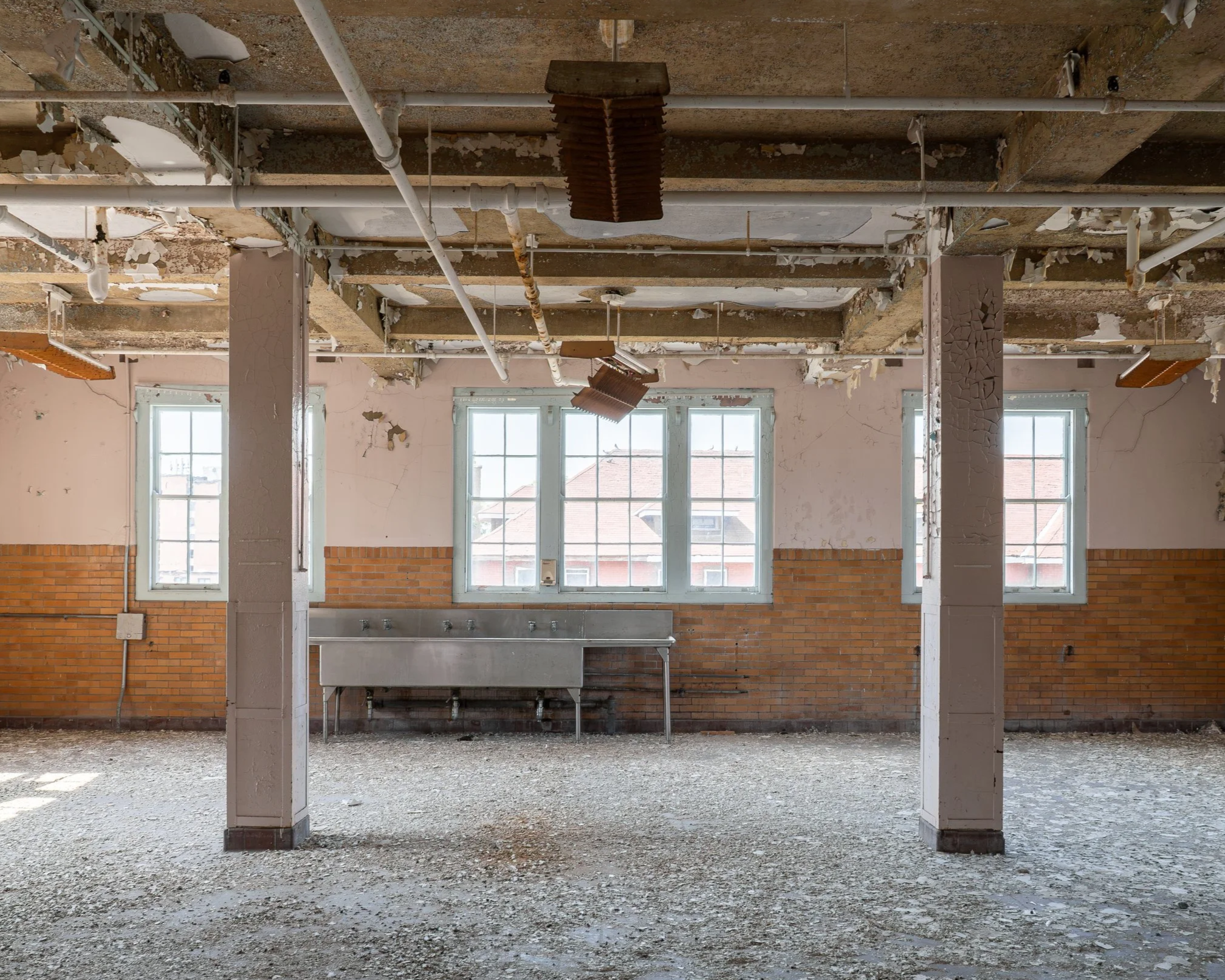 Kitchen Area, Male Wing Dining Hall (building 13)