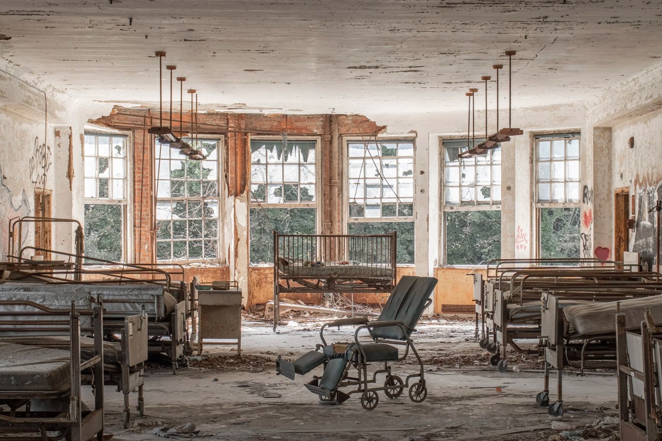 Open Patient Ward, Children's Building