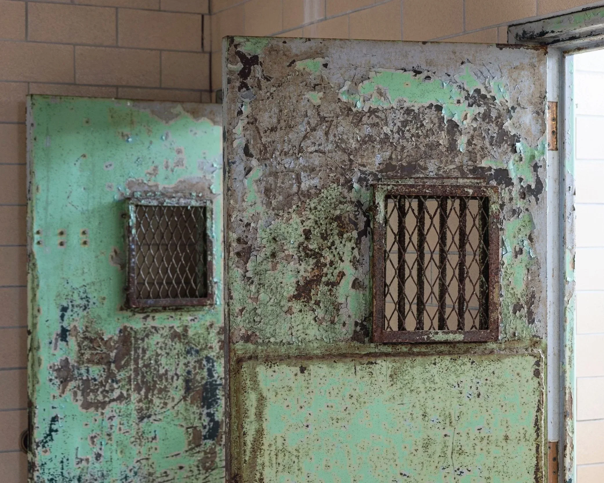 Secure Patient Rooms, Criminally Insane Building 