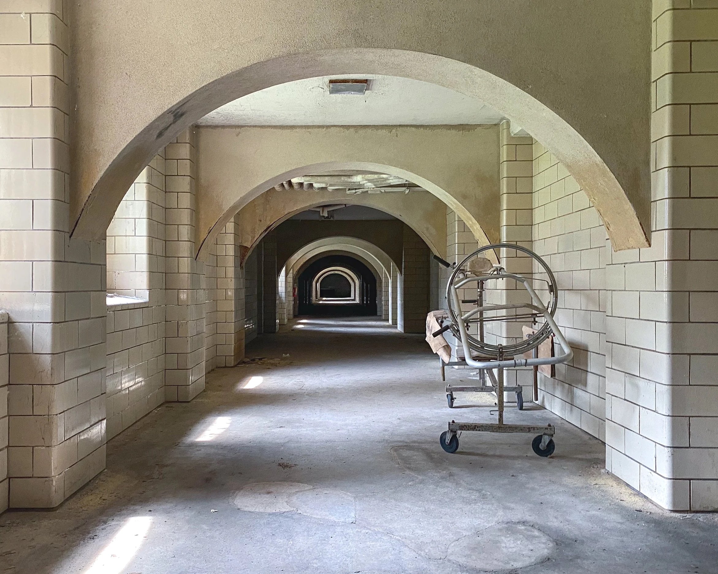 Basement Arches, Building 6