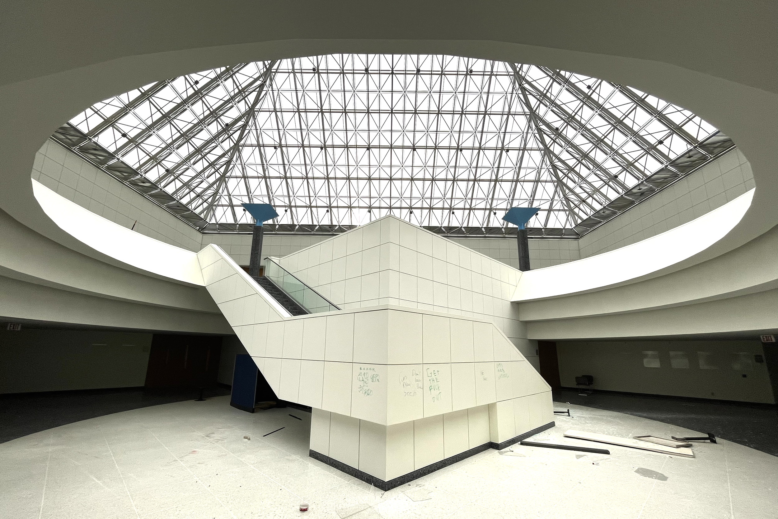 Lobby Atrium, Central Services 