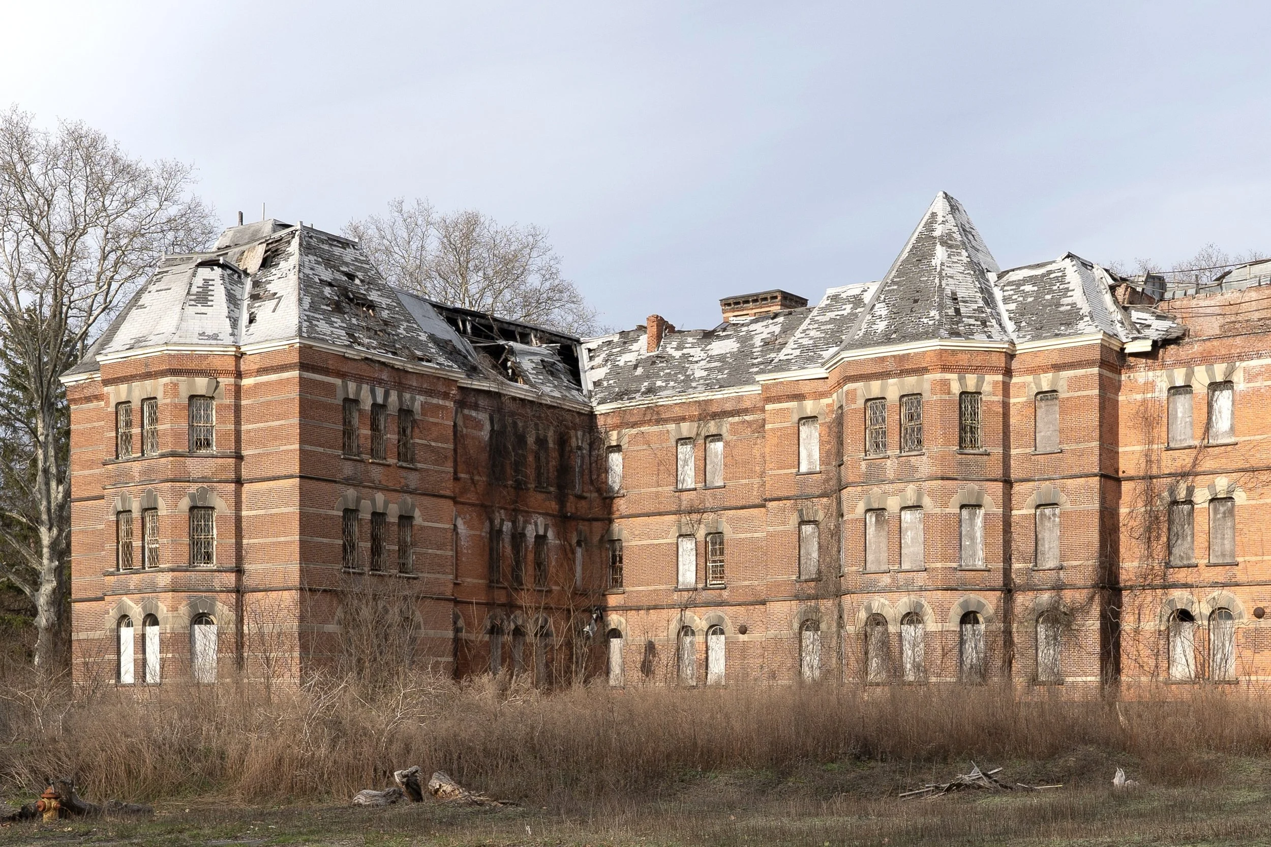 Female Wing (building 51)
