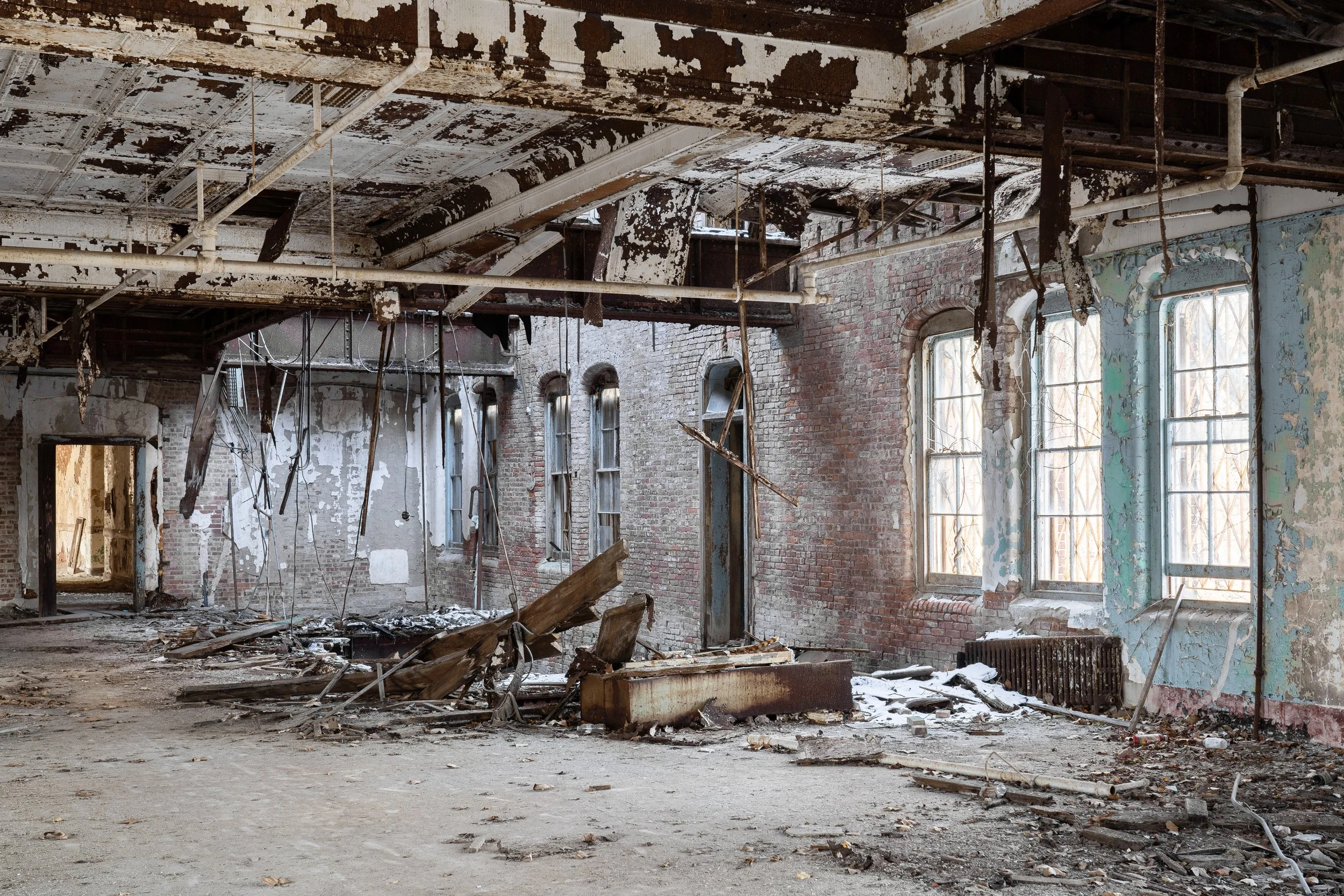 Collapsing Dayroom, Female Wing (building 51)