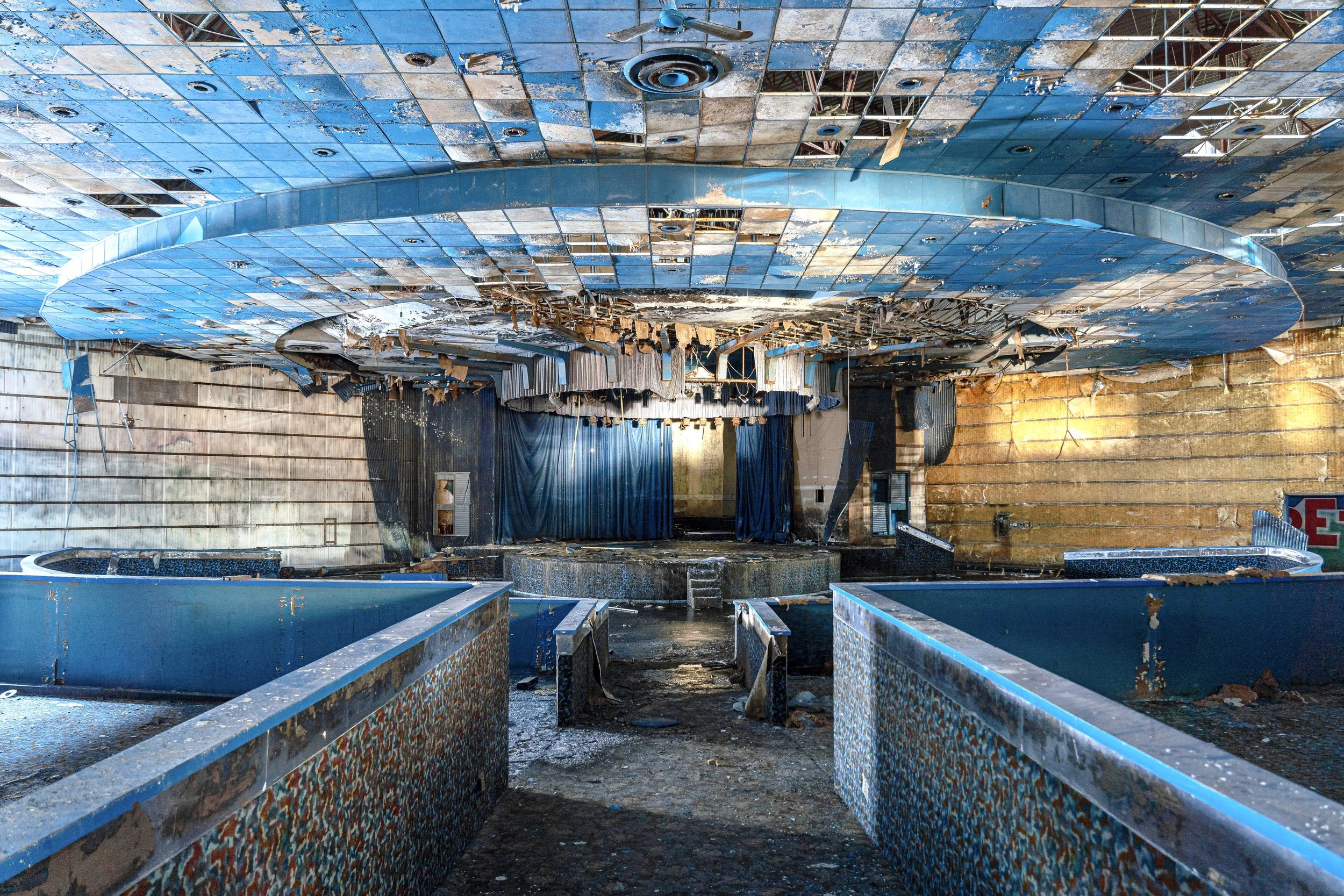 Abandoned Kutshers Resort Theater, Monticello 