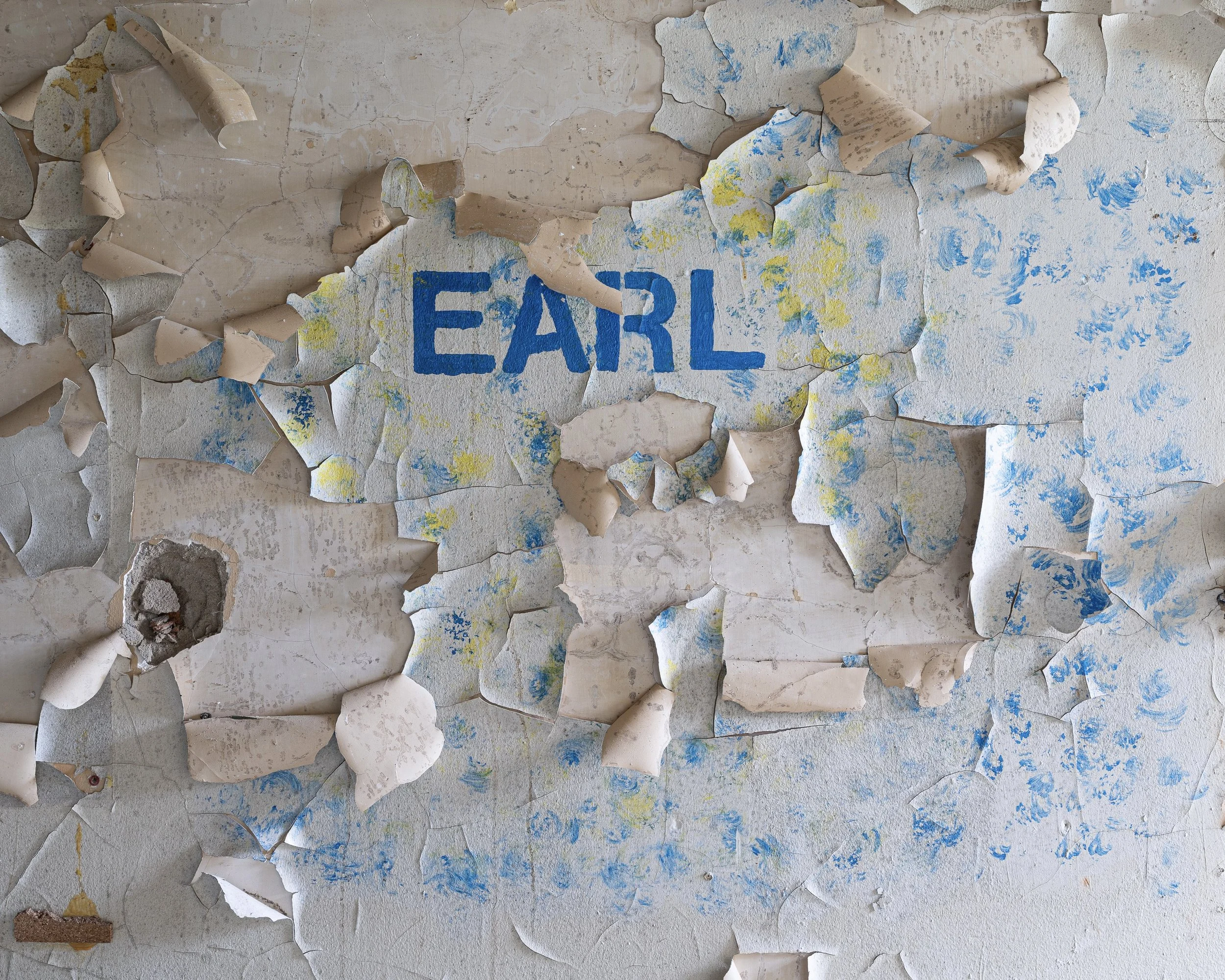 Peeling Painting, Staff Dorm Reused Patient Dorm (building 10)