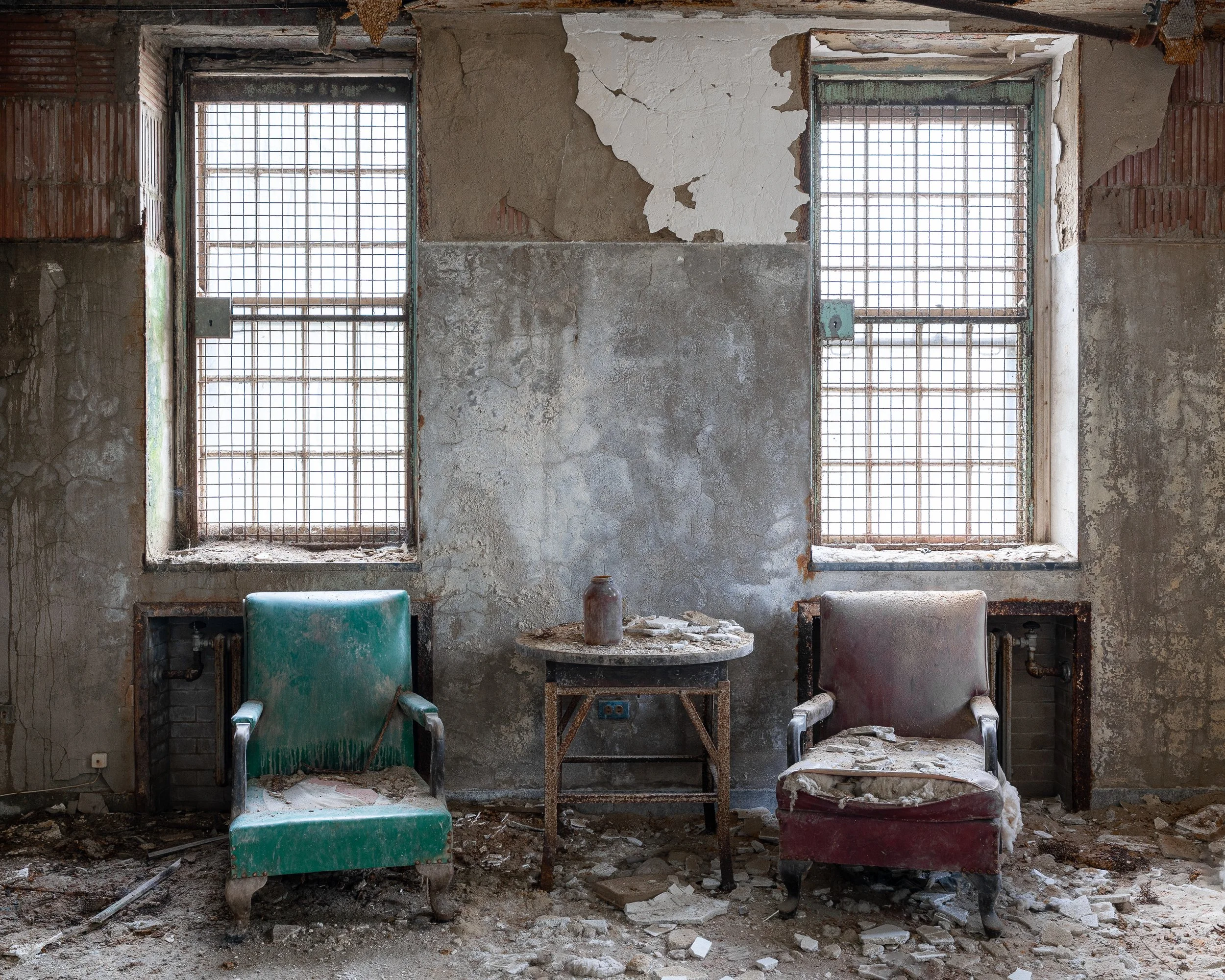 Decaying Windows and Chairs, Building 25