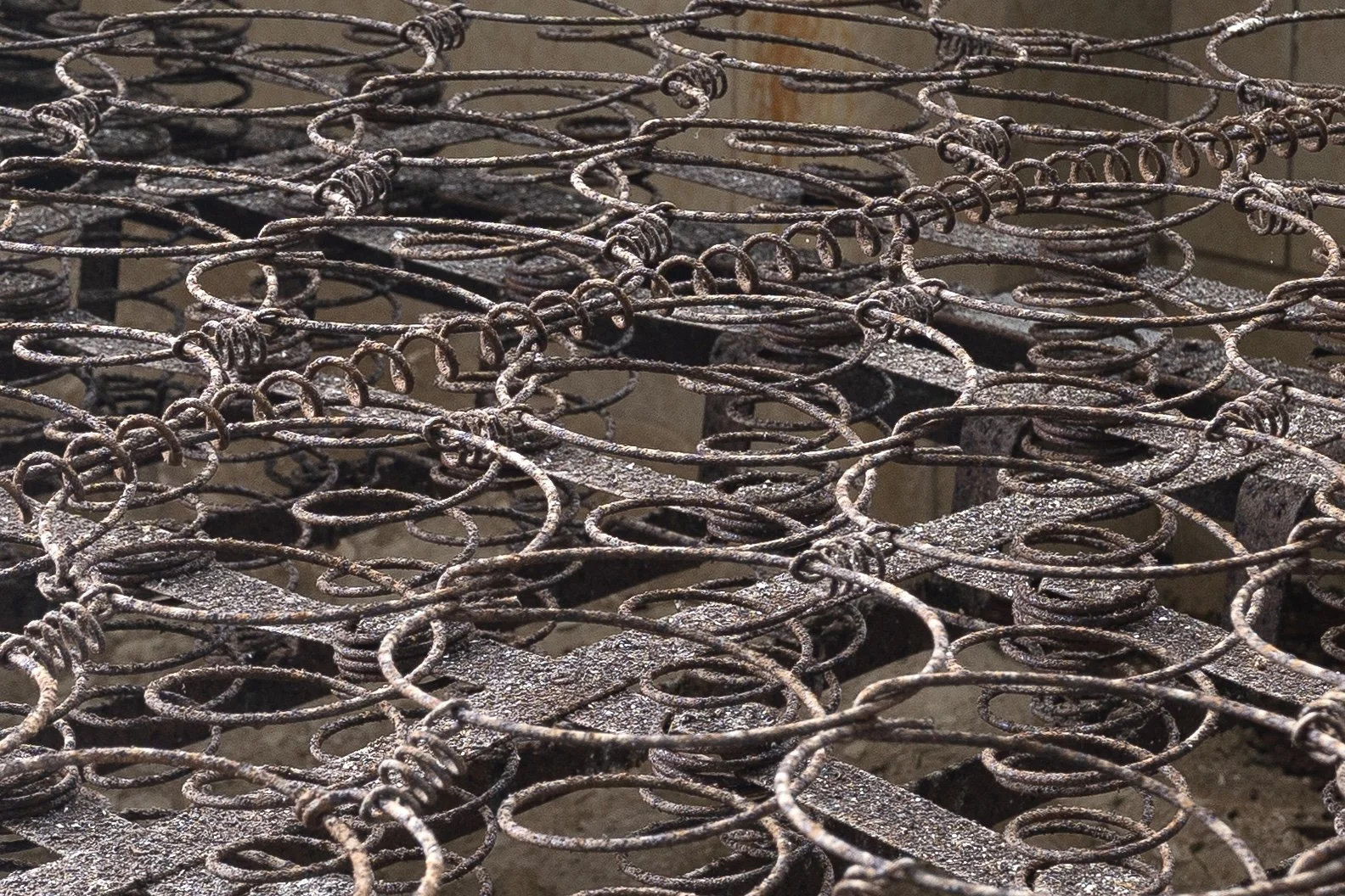 Patient Bed Springs, Building 25