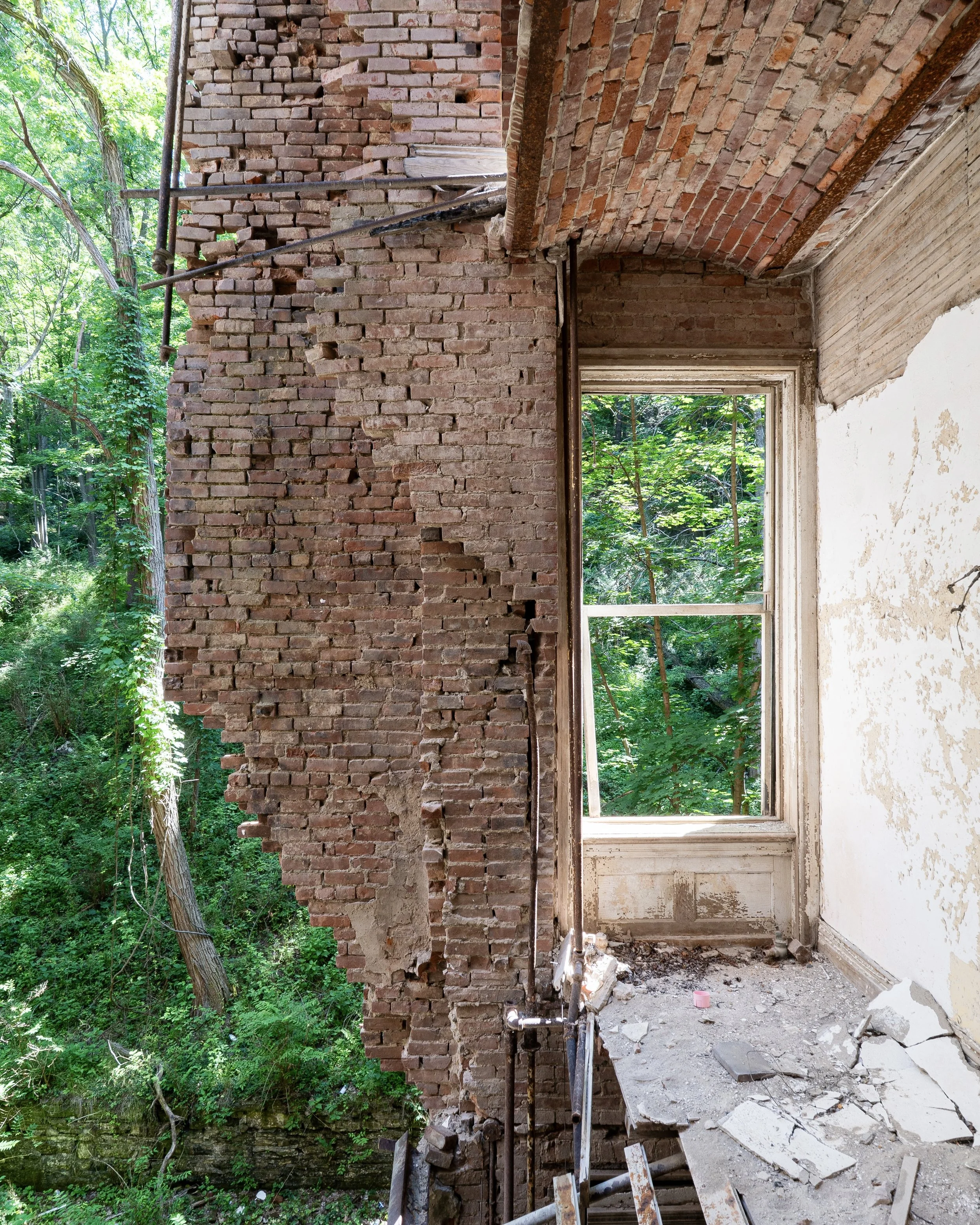 Collapsed dormroom