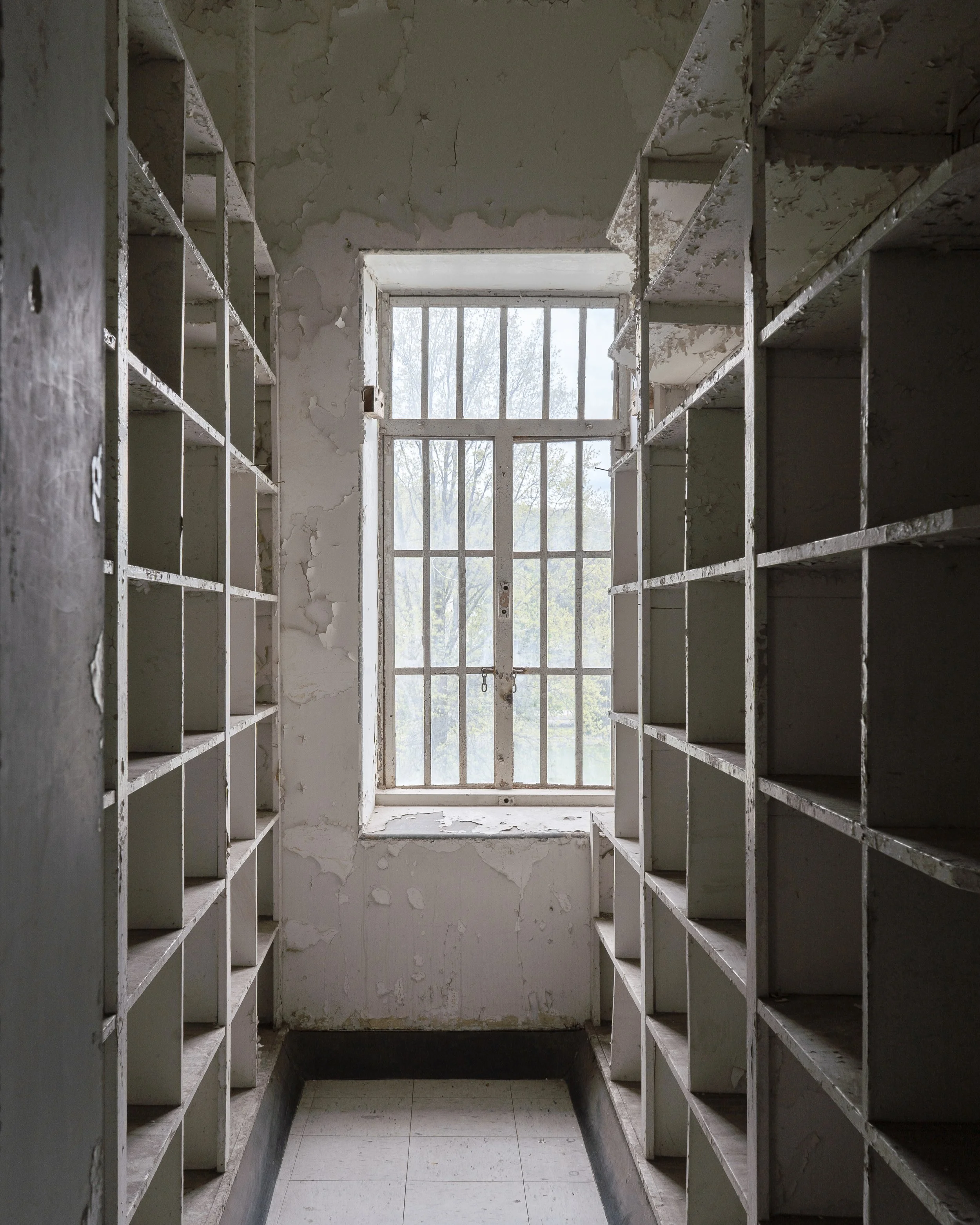 Linen Room, Male Wing