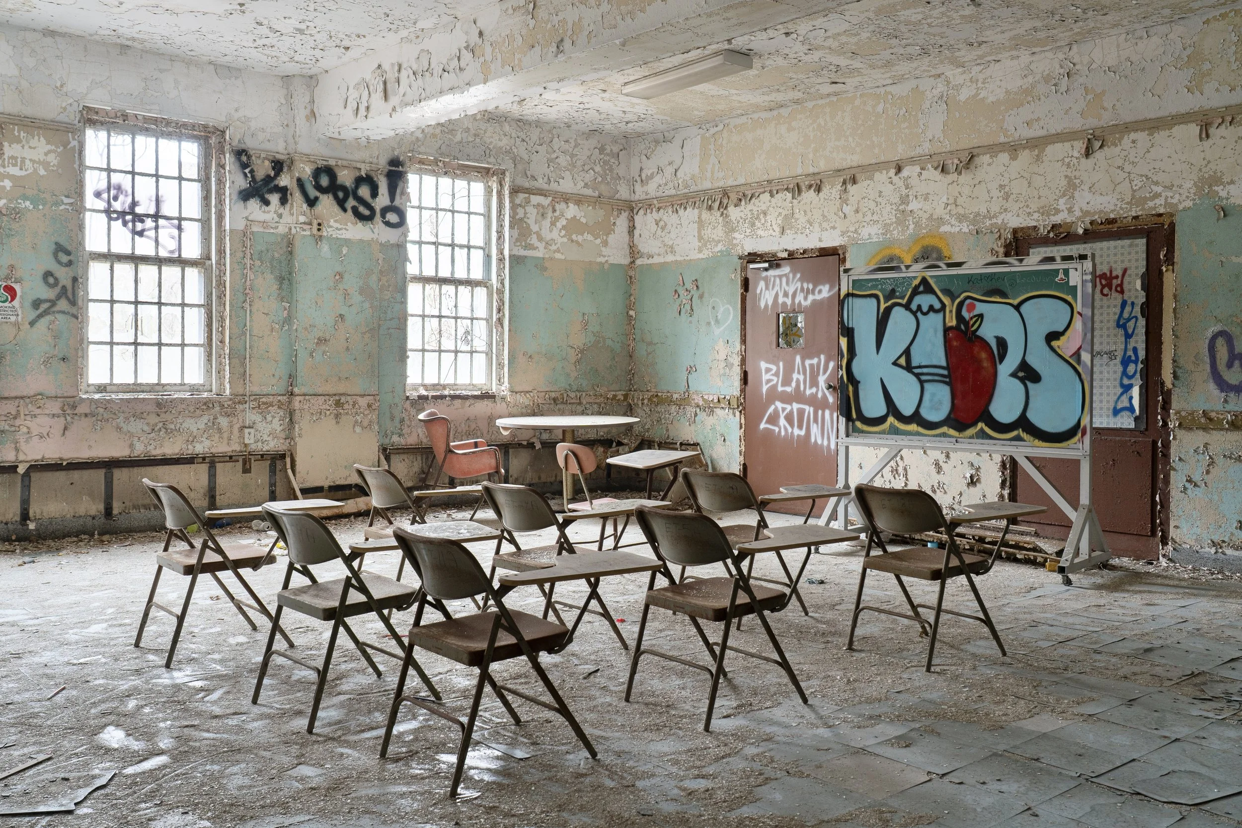 Makeshift Classroom, Quad Complex Quad Complex (buildings 1,2,3)