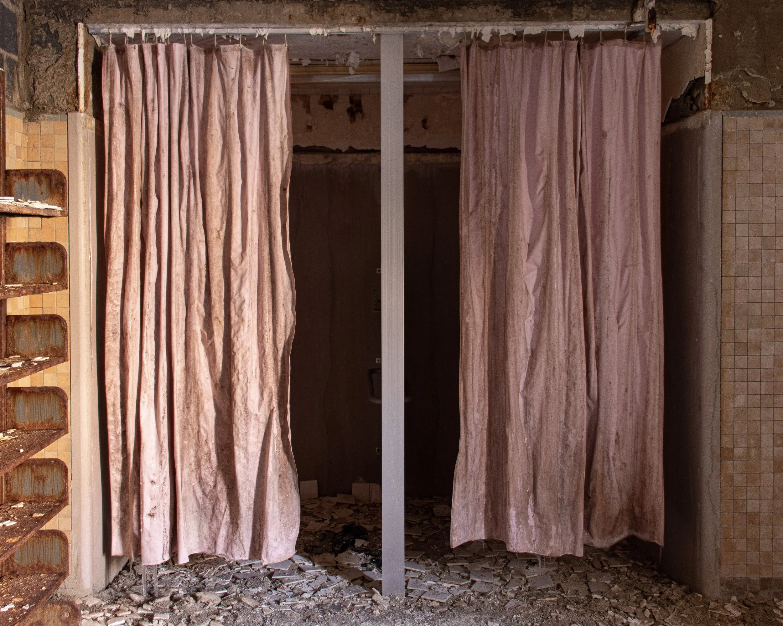Shower, Tuckerman Hall (building 119)